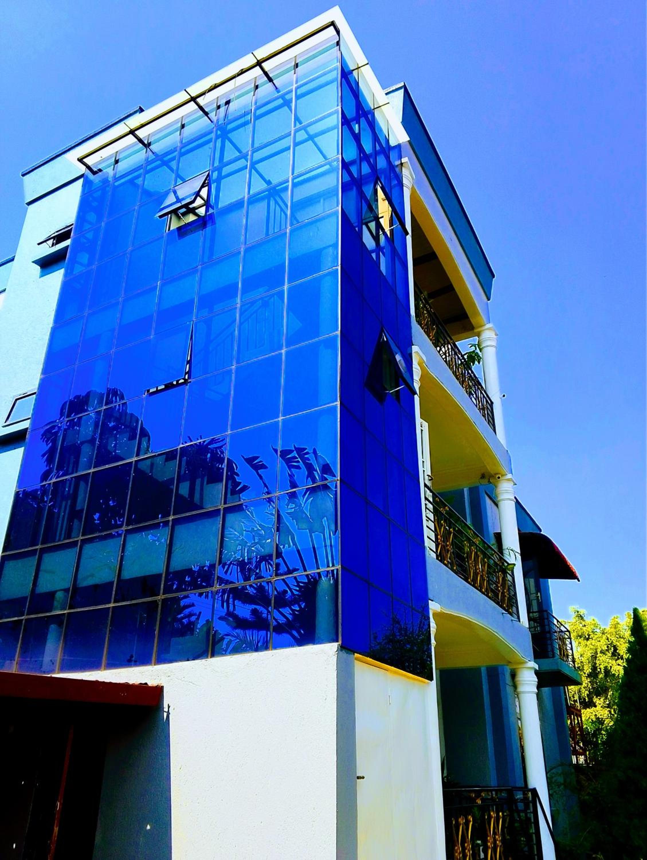 Photo 7