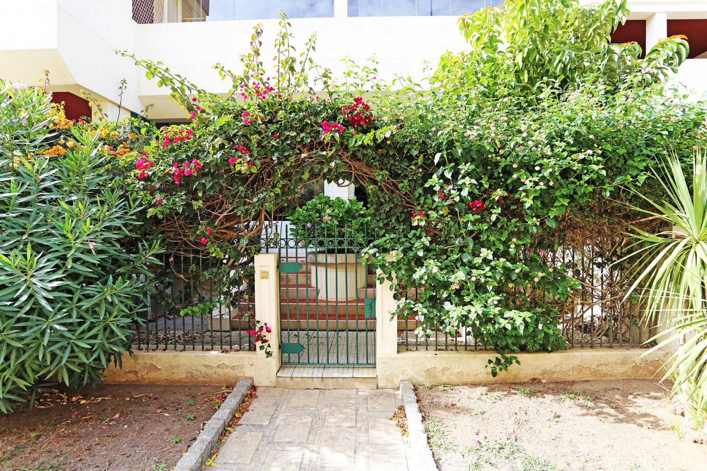 B92 - Sol Nascente 2 Bed Apartment in Lagos view 4