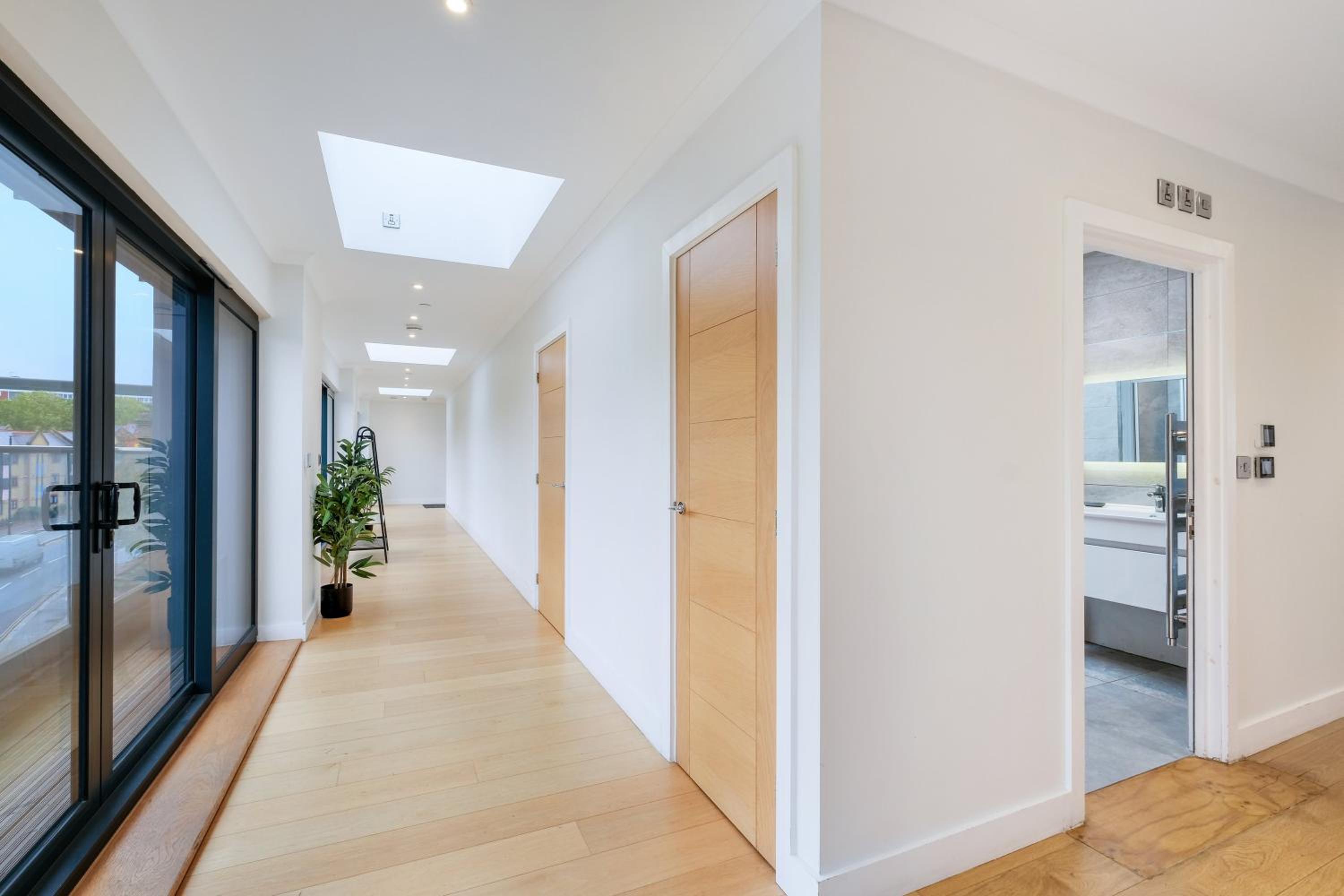 The Concord Modern 2 Bedroom Apartment
