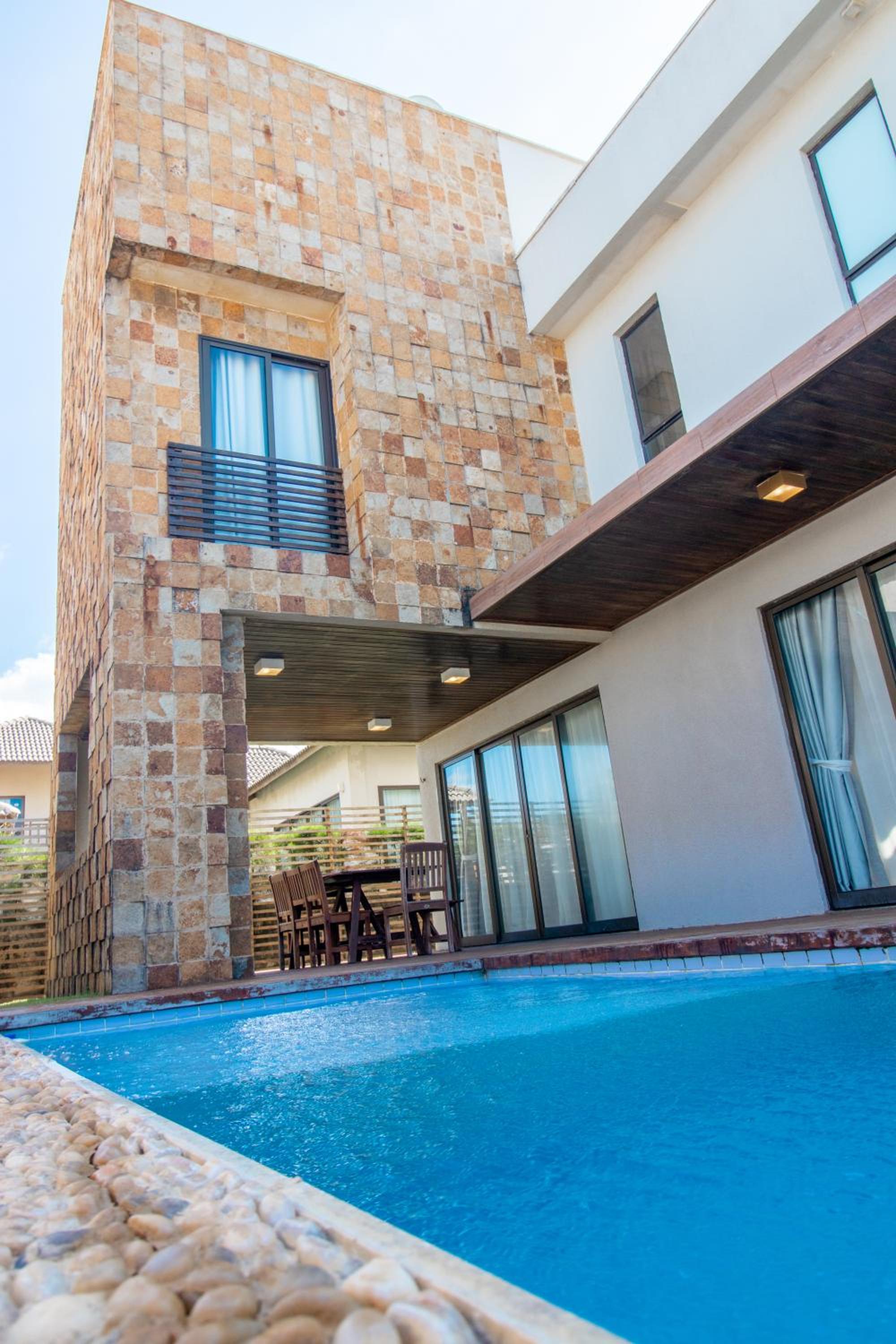Illa Blue Village