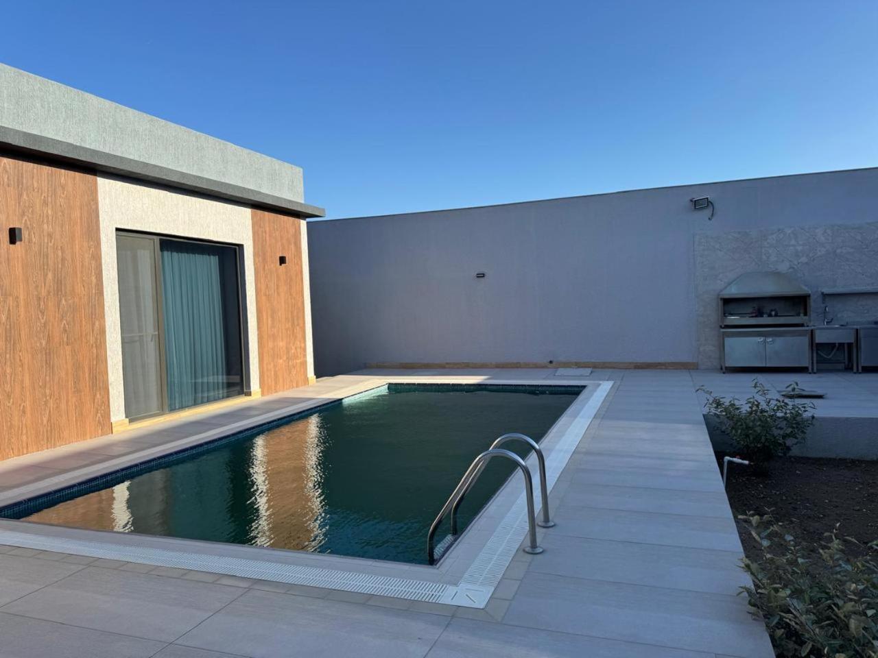 Nardaran Villas