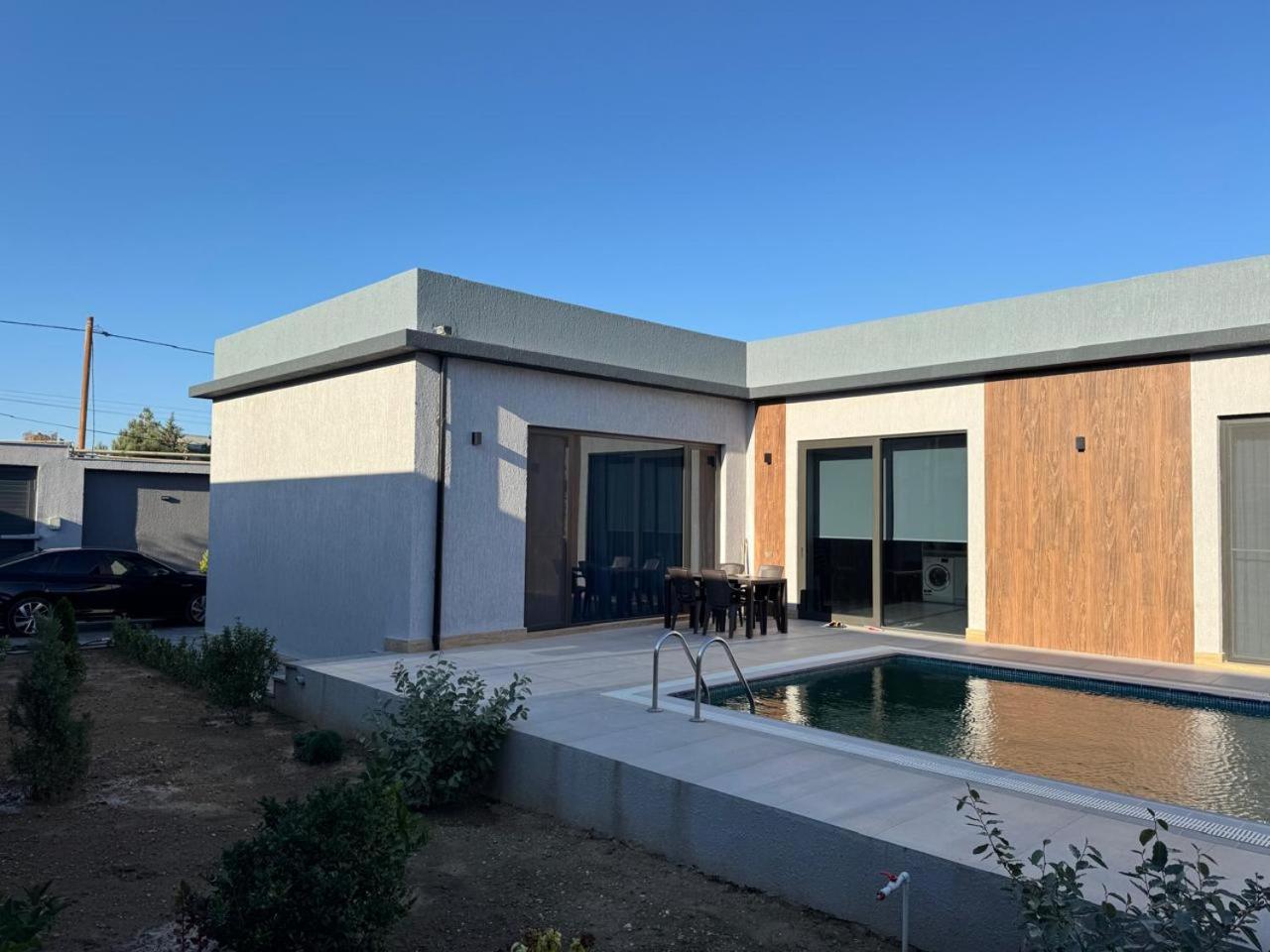 Nardaran Villas