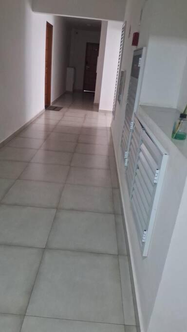 Refúgio na PG Apto Pé na Areia