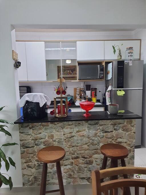 Refúgio na PG Apto Pé na Areia