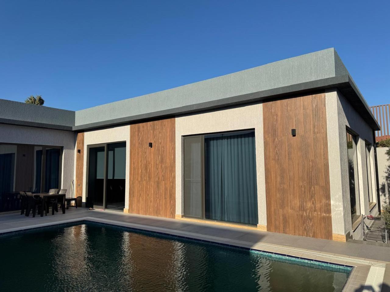 Nardaran Villas