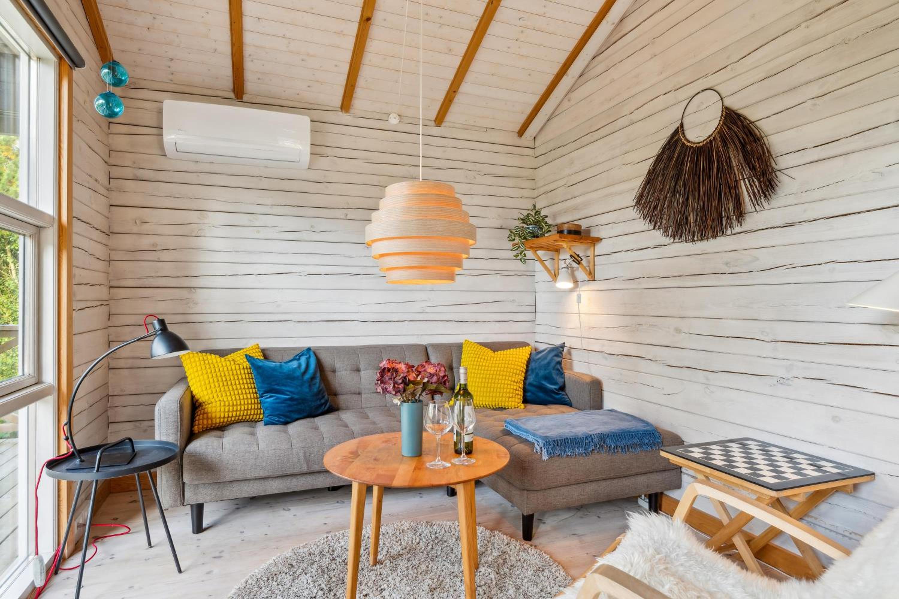 Cosy Holiday Home On A Large Hilly Natural Plot With Covered Terrace And Loft Rooms Close To Helgenæs Unique Landscape, Viewpoints And The