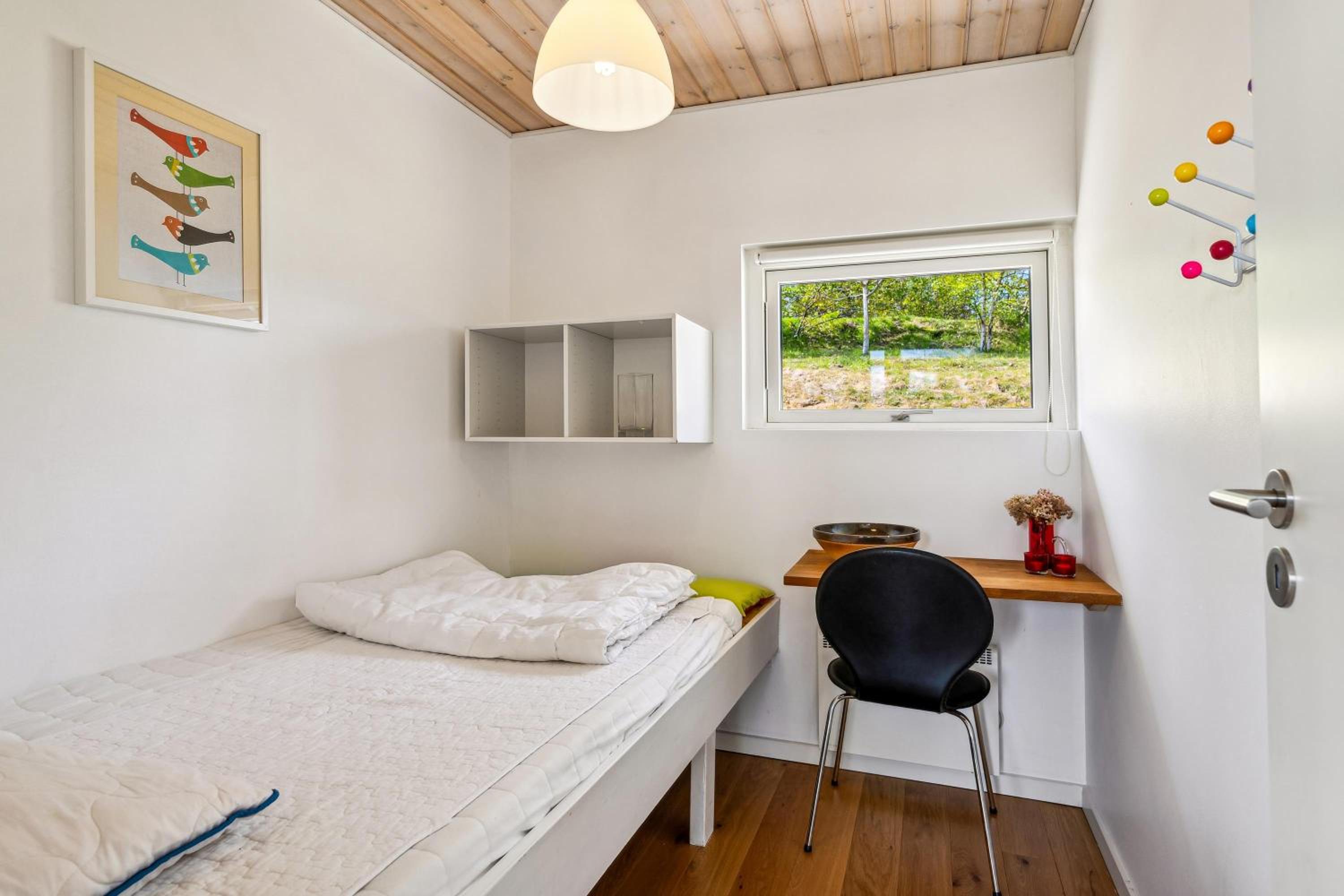 Beautiful Holiday Home On Mols With Sea View view 5