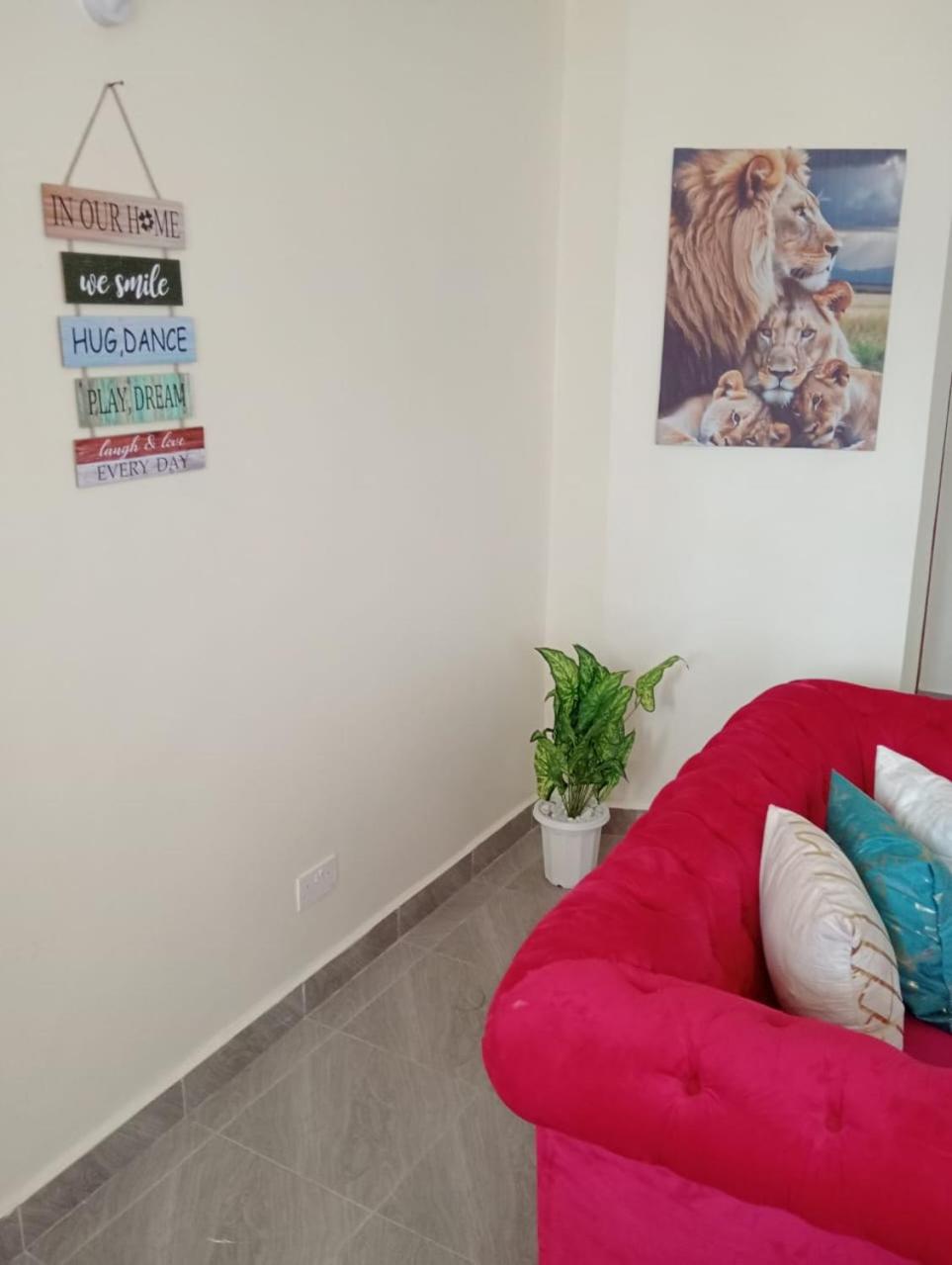 MM Homes - Two Bedroom Deluxe Apartment view 2