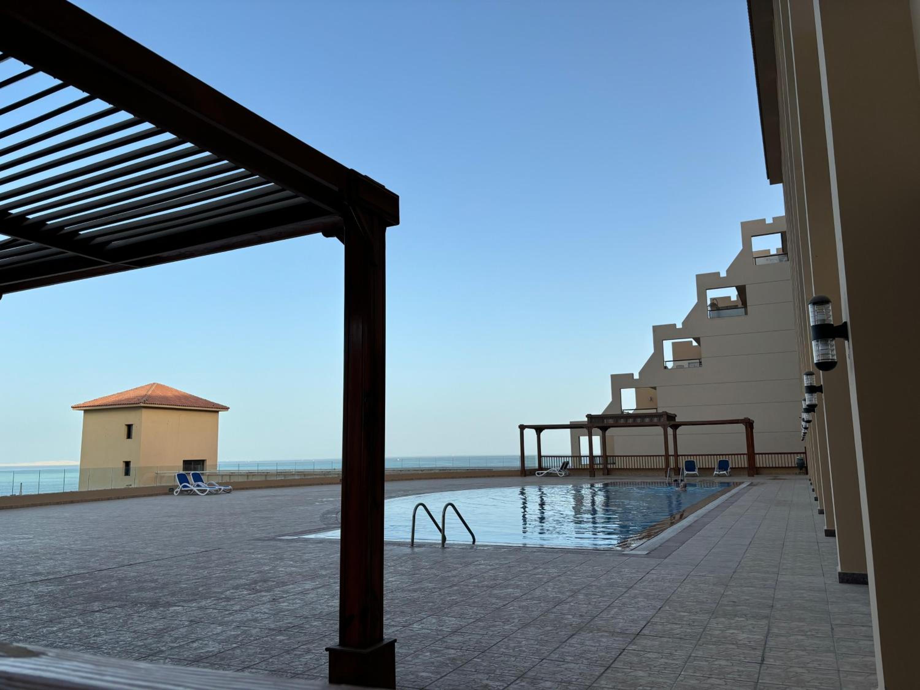 Seaview Studio Hurghada with beach and pool access