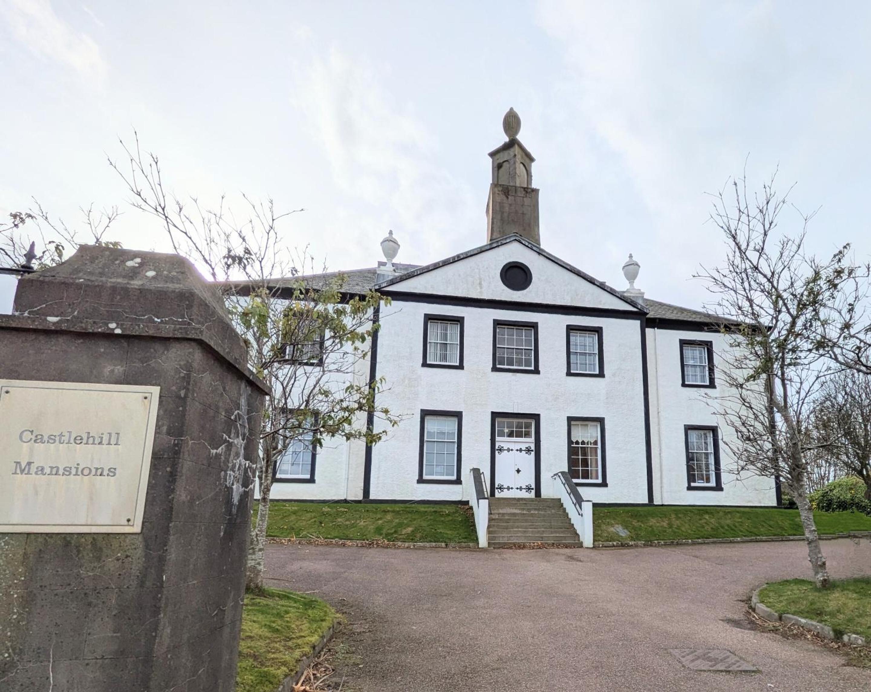 Hotel Castlehill Mansions Apartment 2 - Image 1