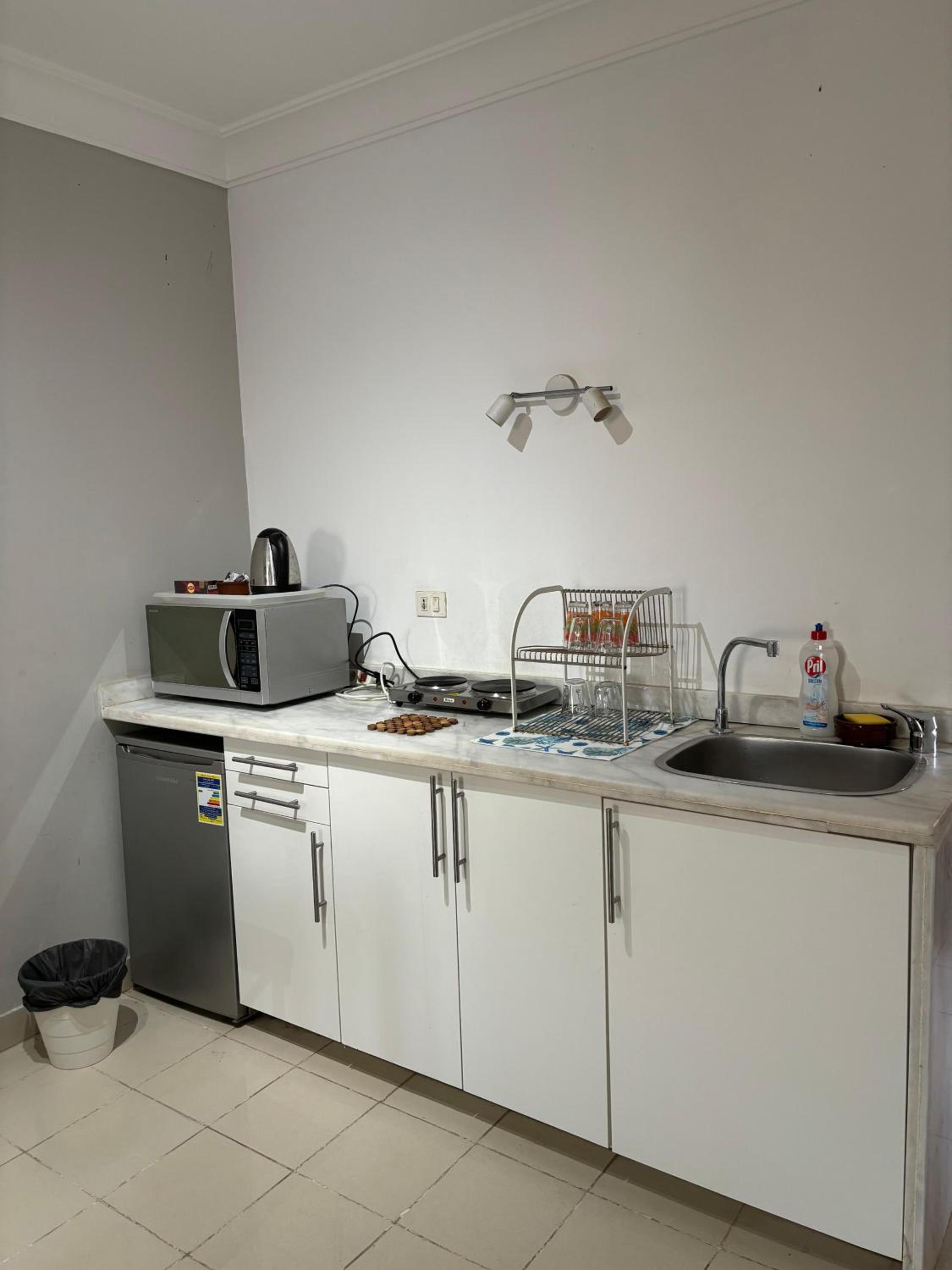 Seaview Studio Hurghada with beach and pool access