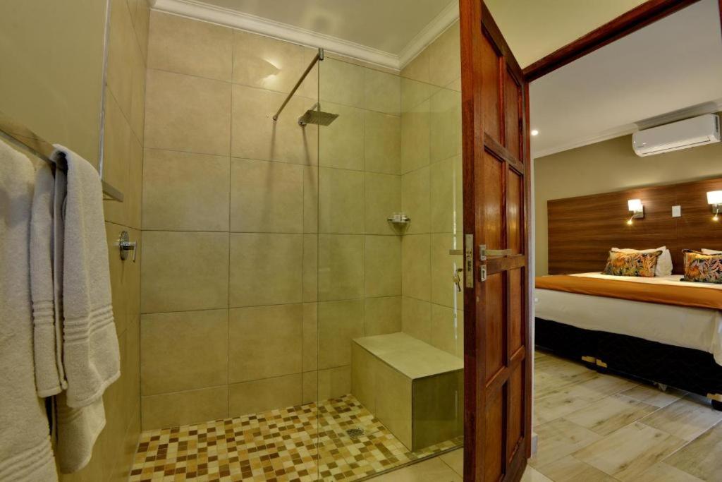 Seasons Golf, Leisure & Spa