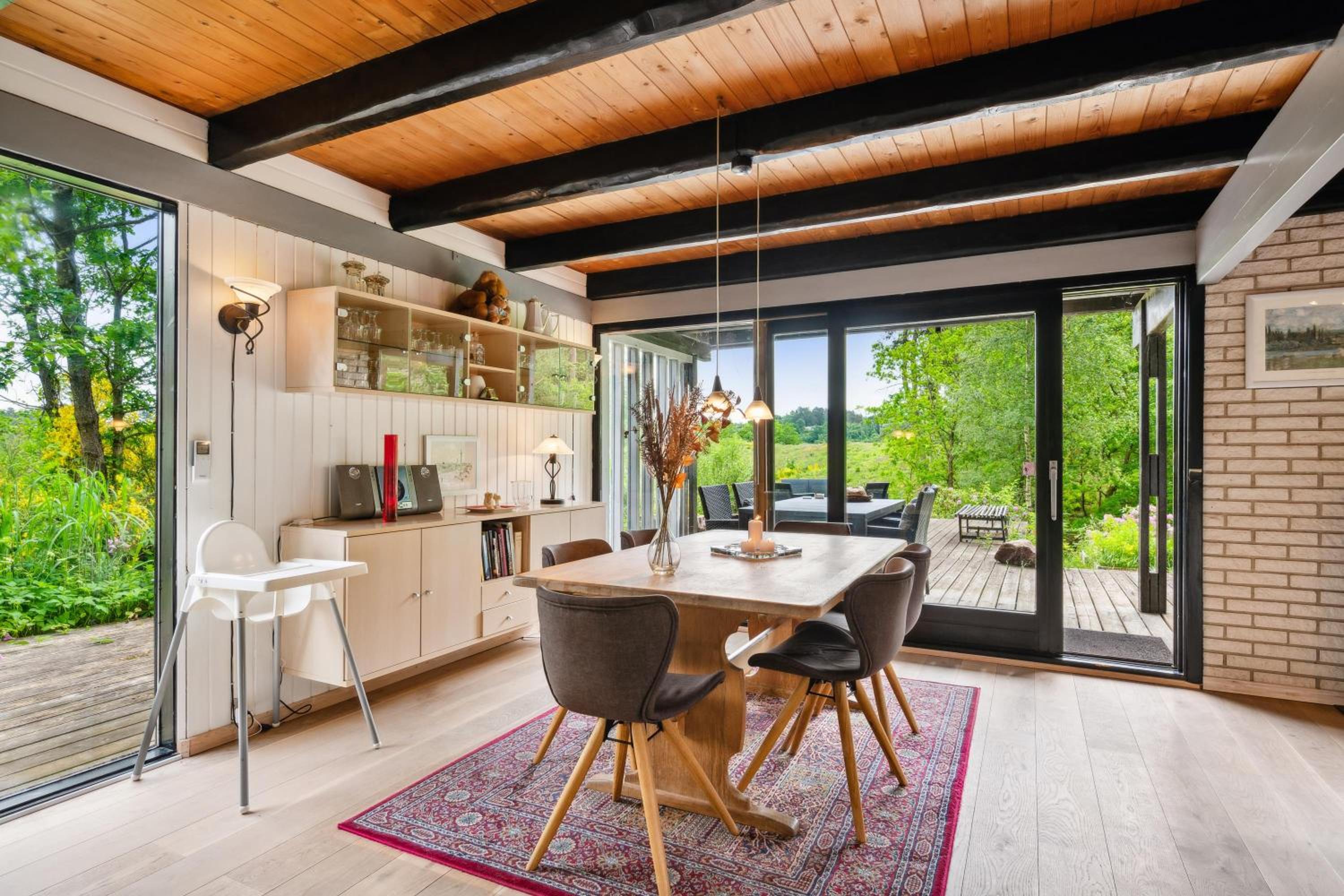 Cosy Two-Storey Holiday Home Close To Lyngsbæk Beach