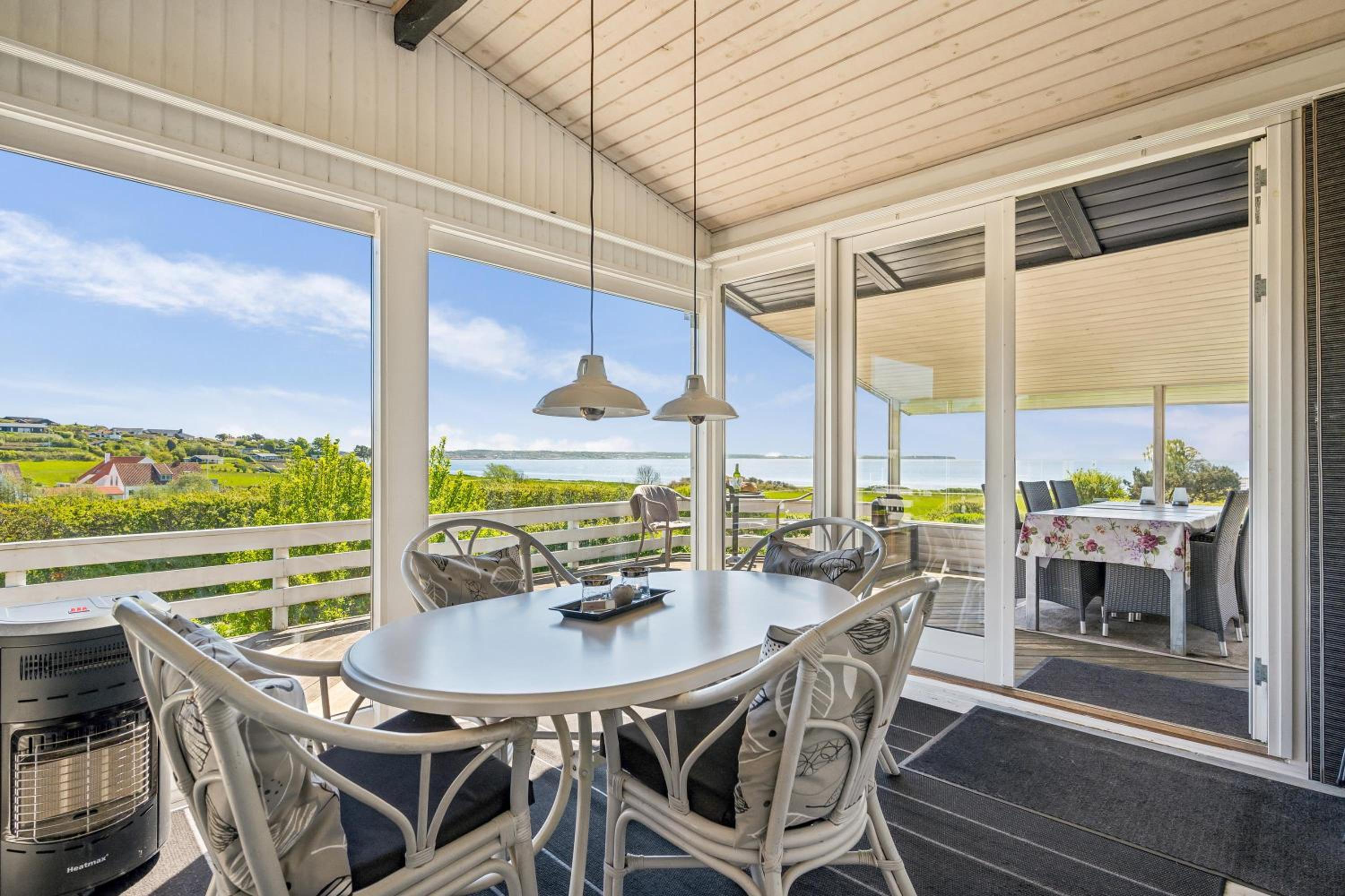 Lovely Holiday Home With Panoramic Views Over Ebeltoft Vig And Mols
