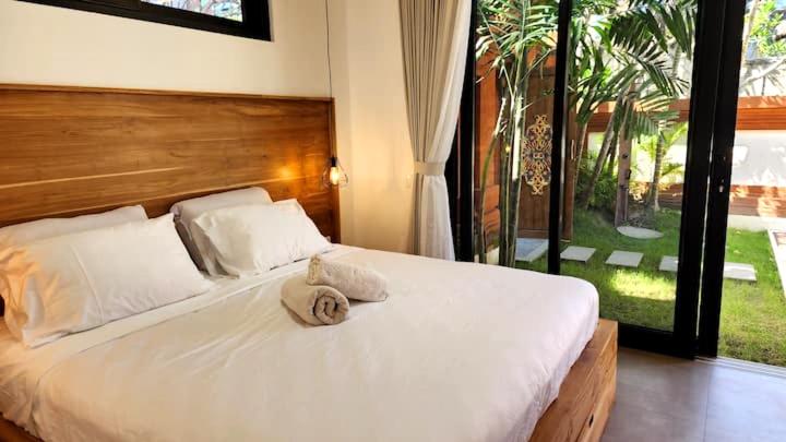 New Villa With Nature Vibes Include Motorbike view 4