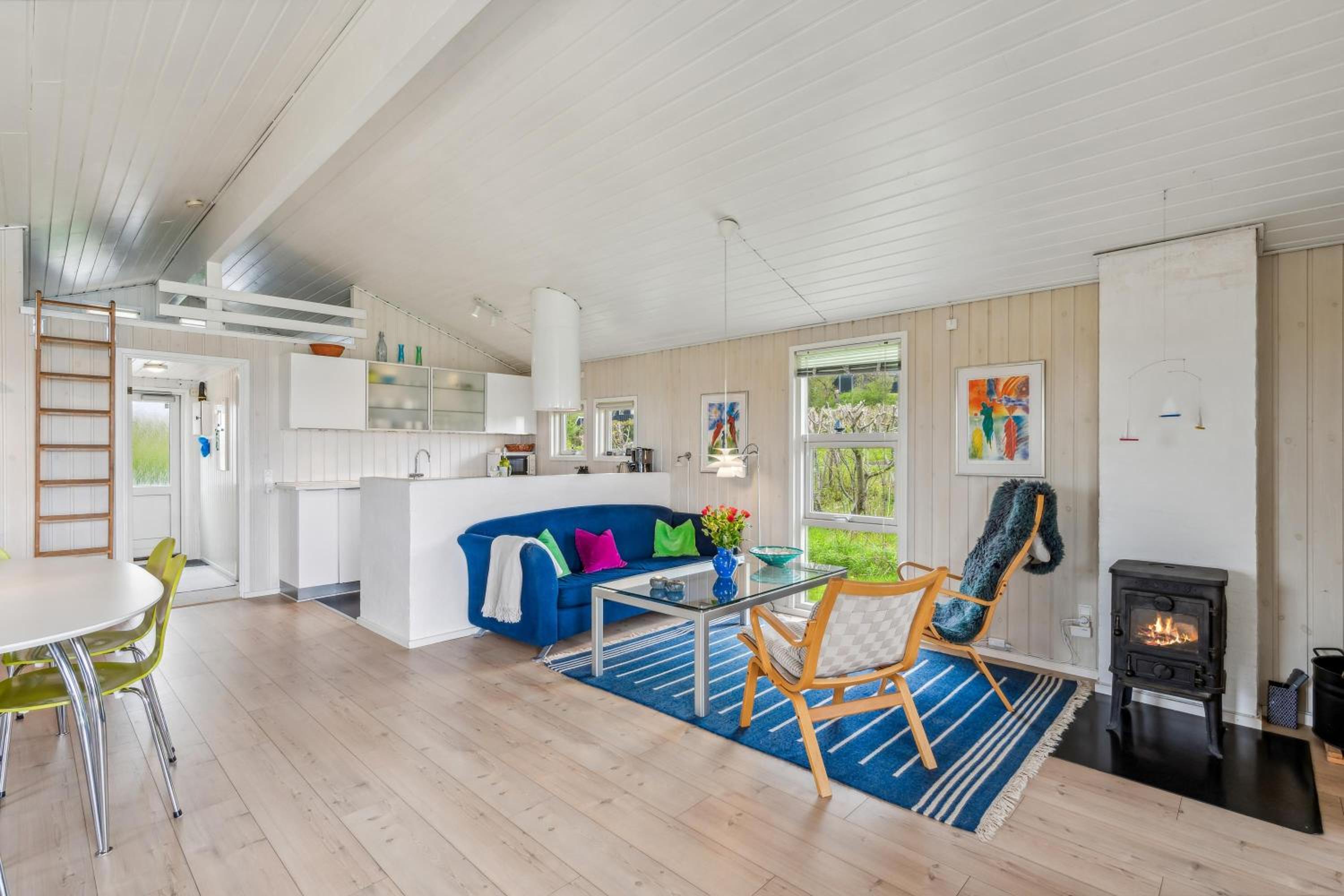 Well-Maintained Holiday Home With Sea View Close To Nature, The Beach And Ebeltoft
