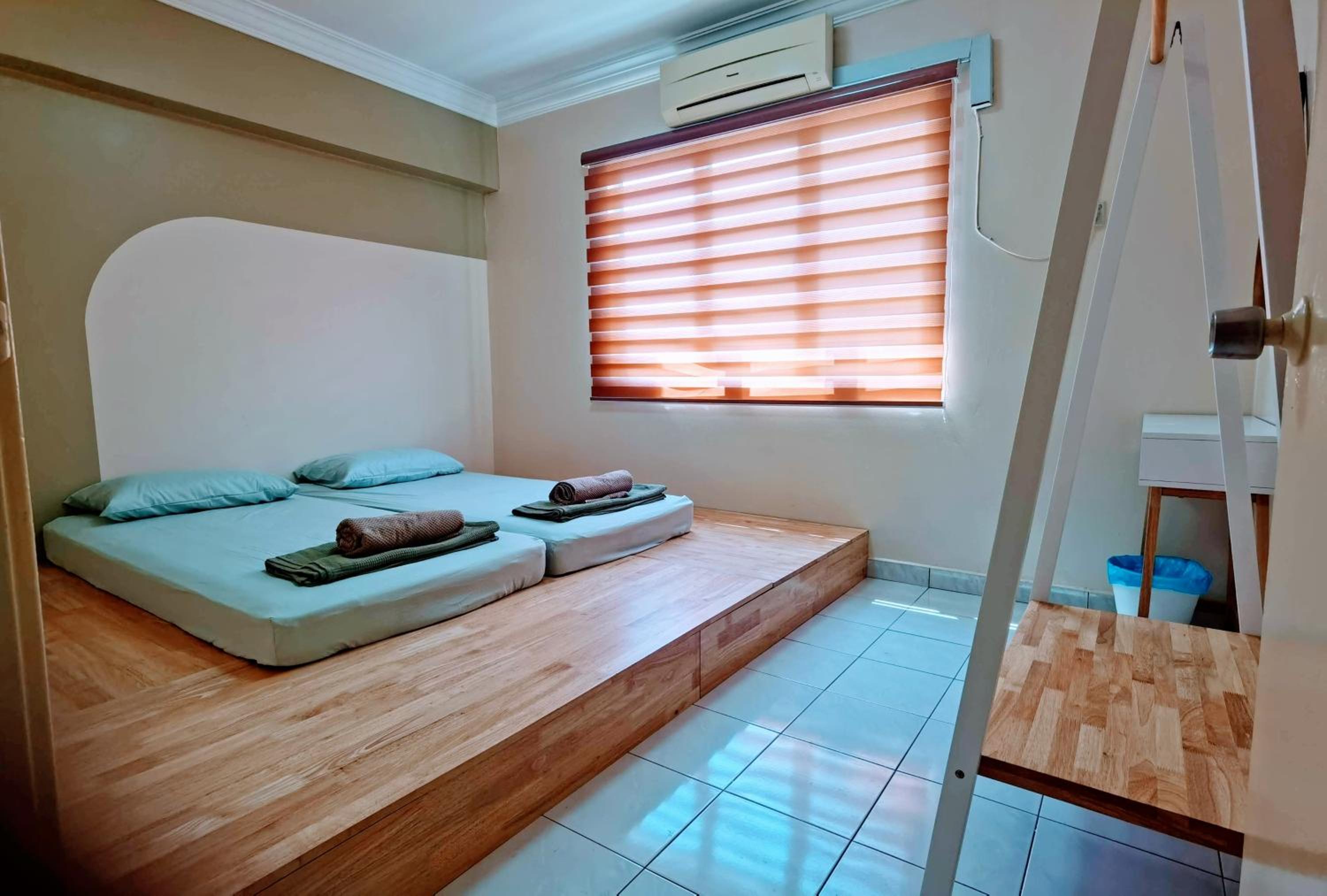 Tatami MUJI Relax 5p City center Staycation MRT