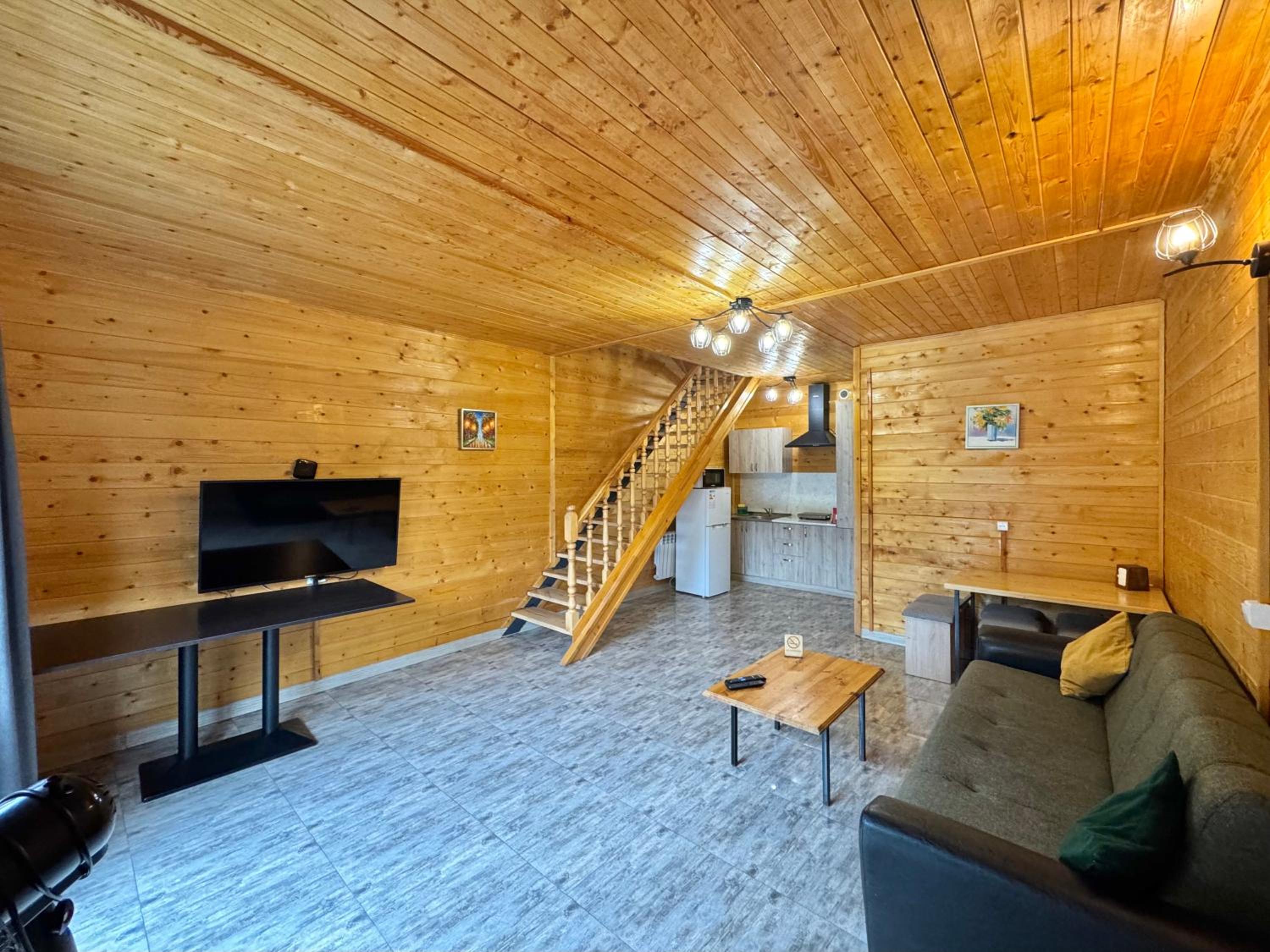 Everest Rest House