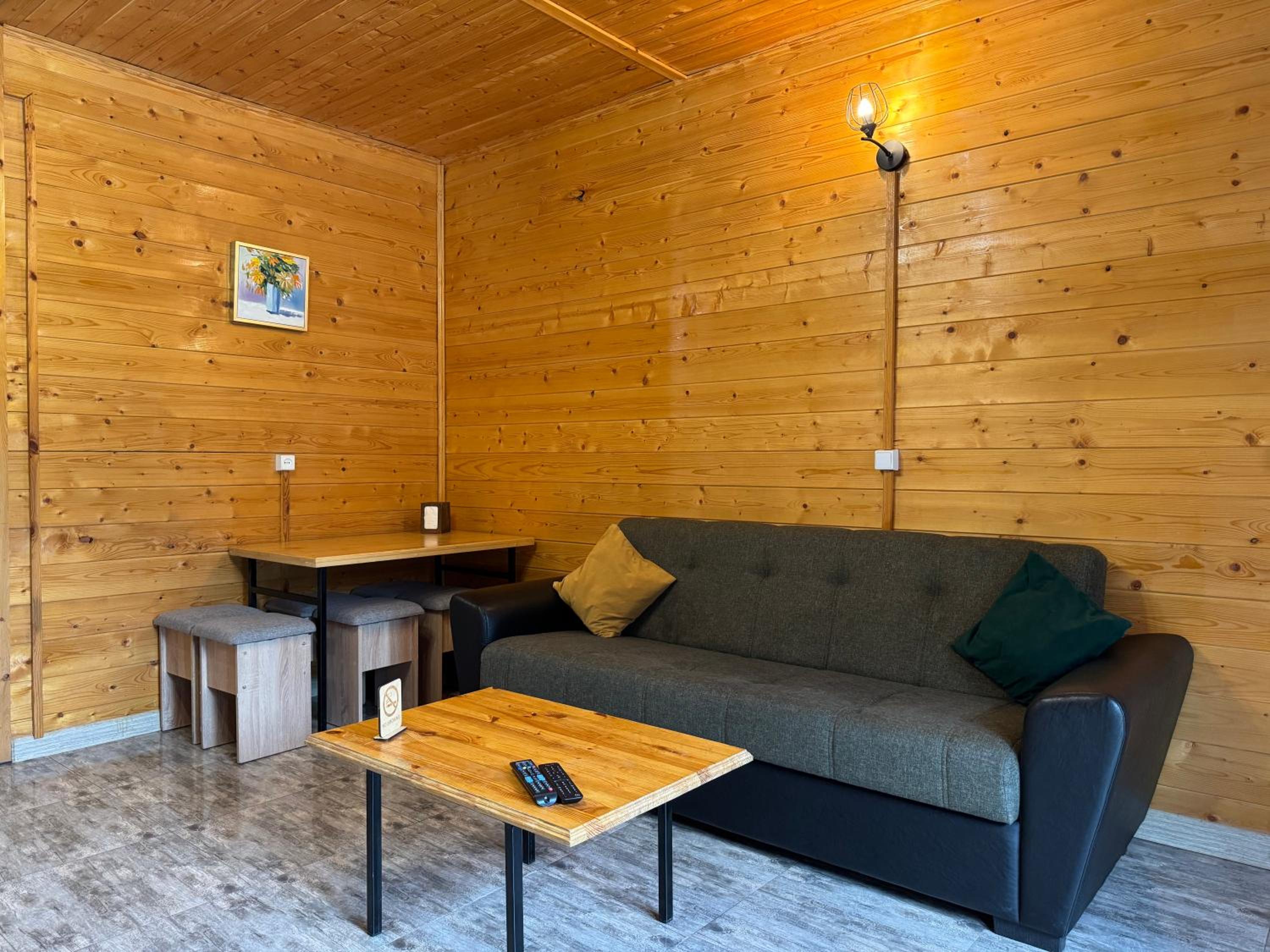 Everest Rest House