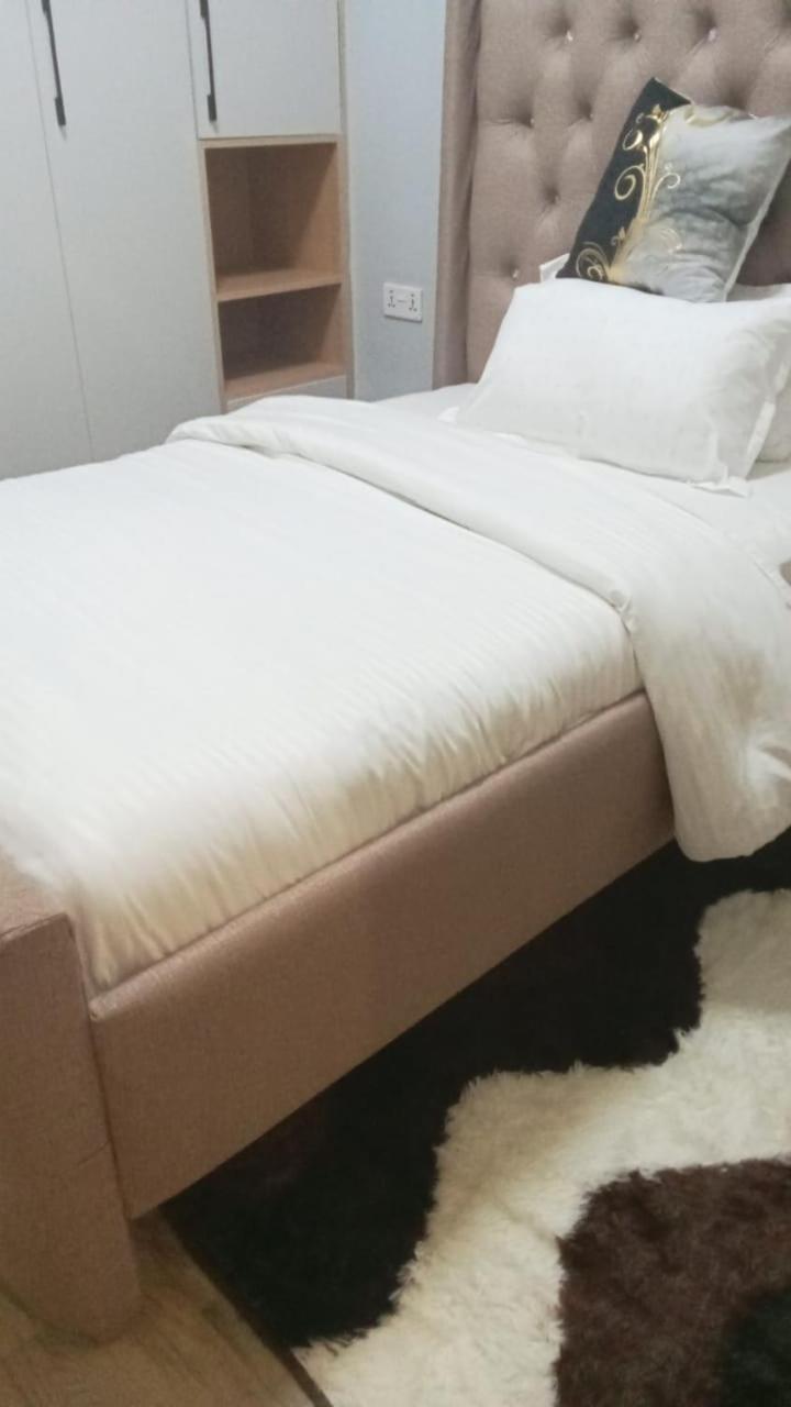 executive newly furnished two bedroom apartment with heated swimming pool with beautiful scenic city views