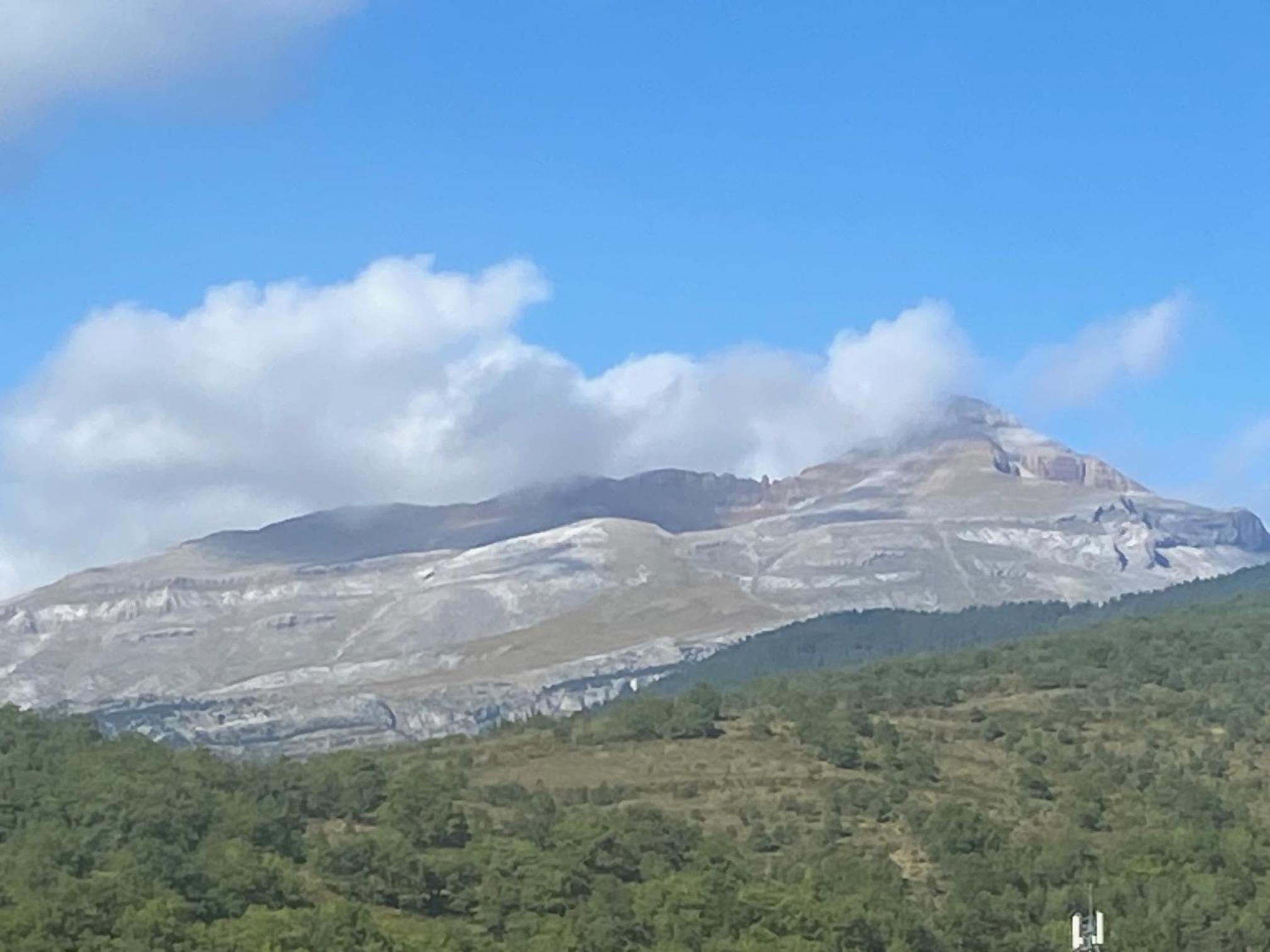 Rasmia tu alojamiento en Canfranc