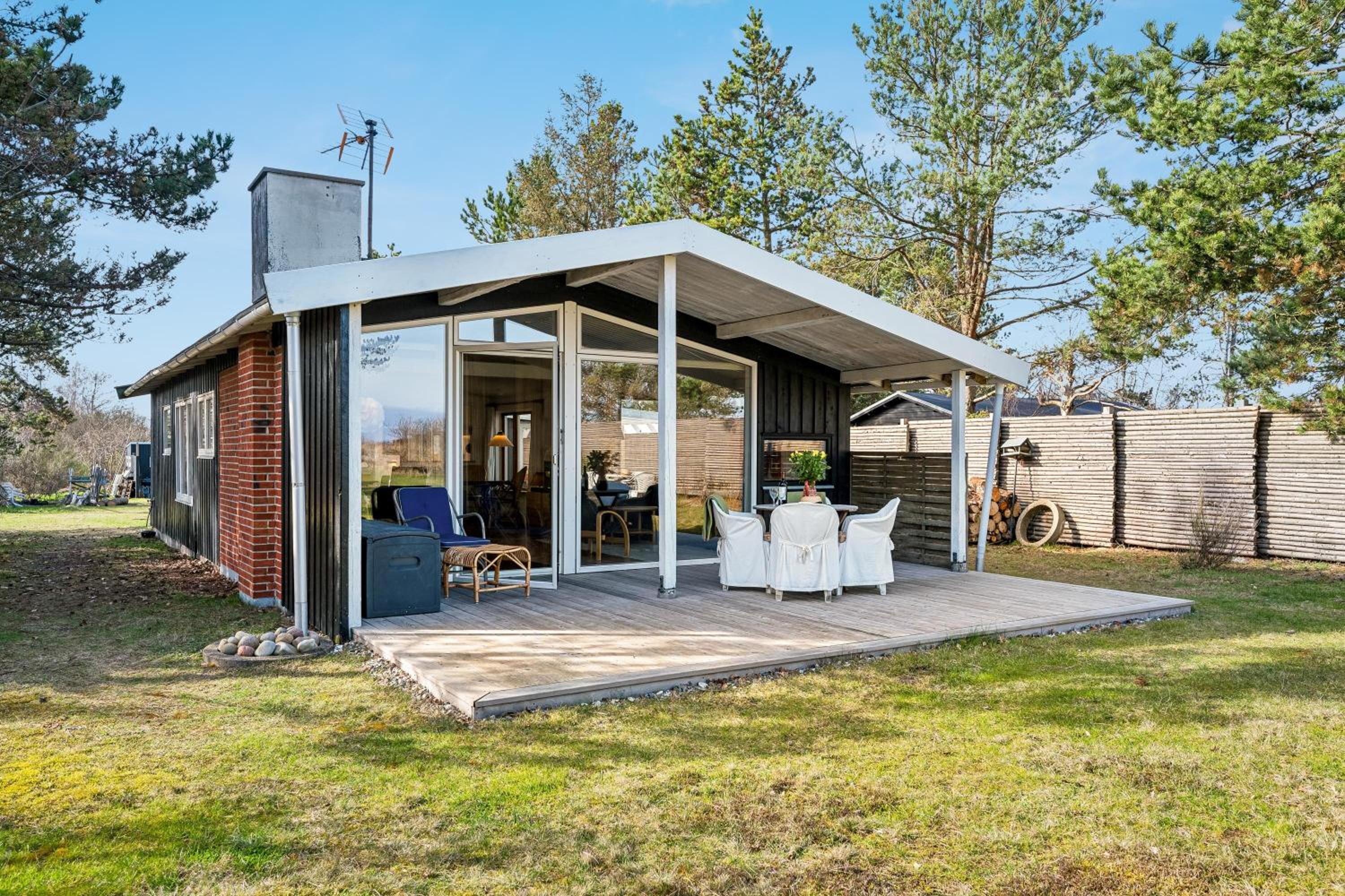 Newly Renovated Holiday Home In Prime Location At Elsegårde Beach Direct Water Access