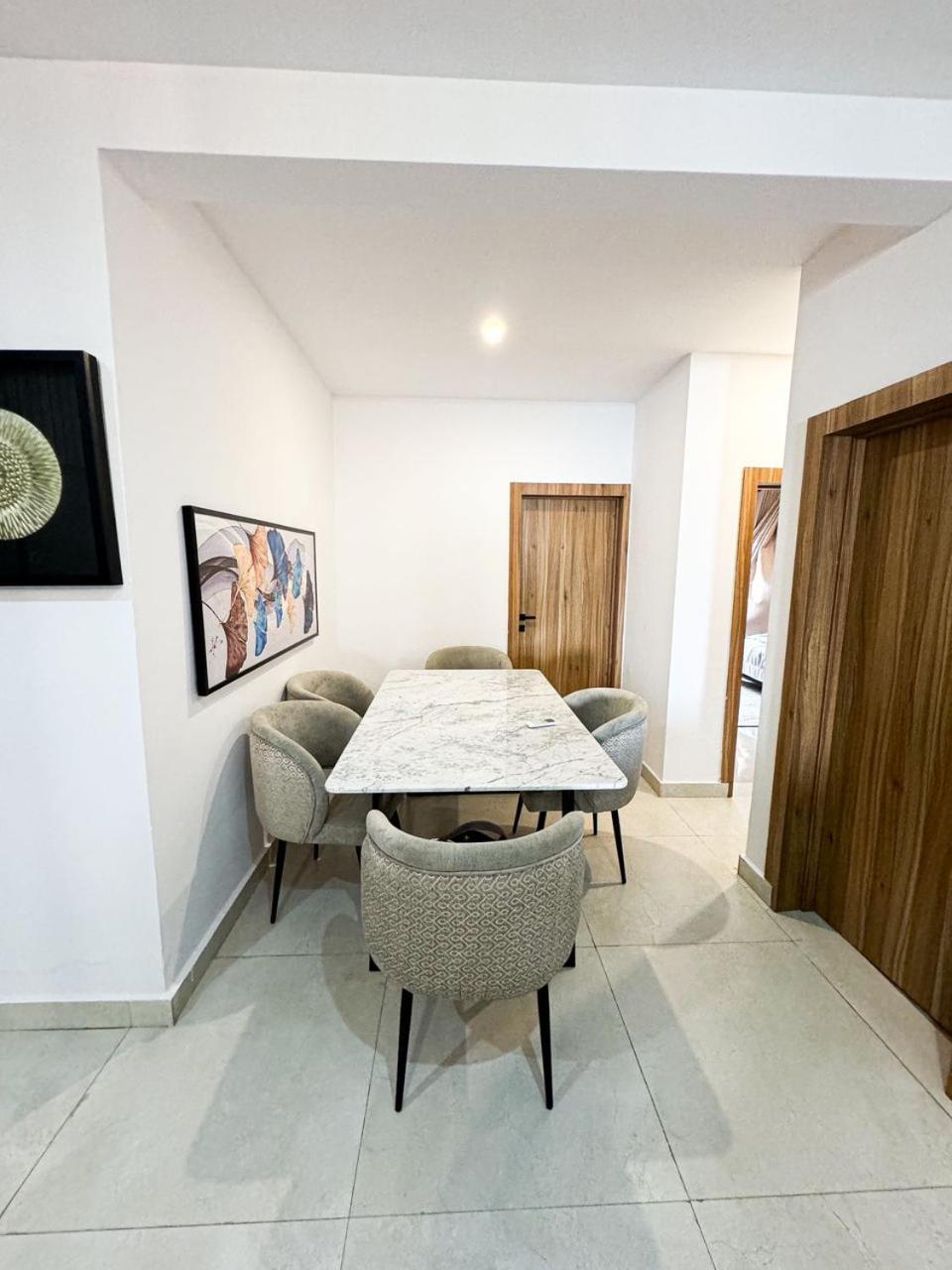 Colan Apartments