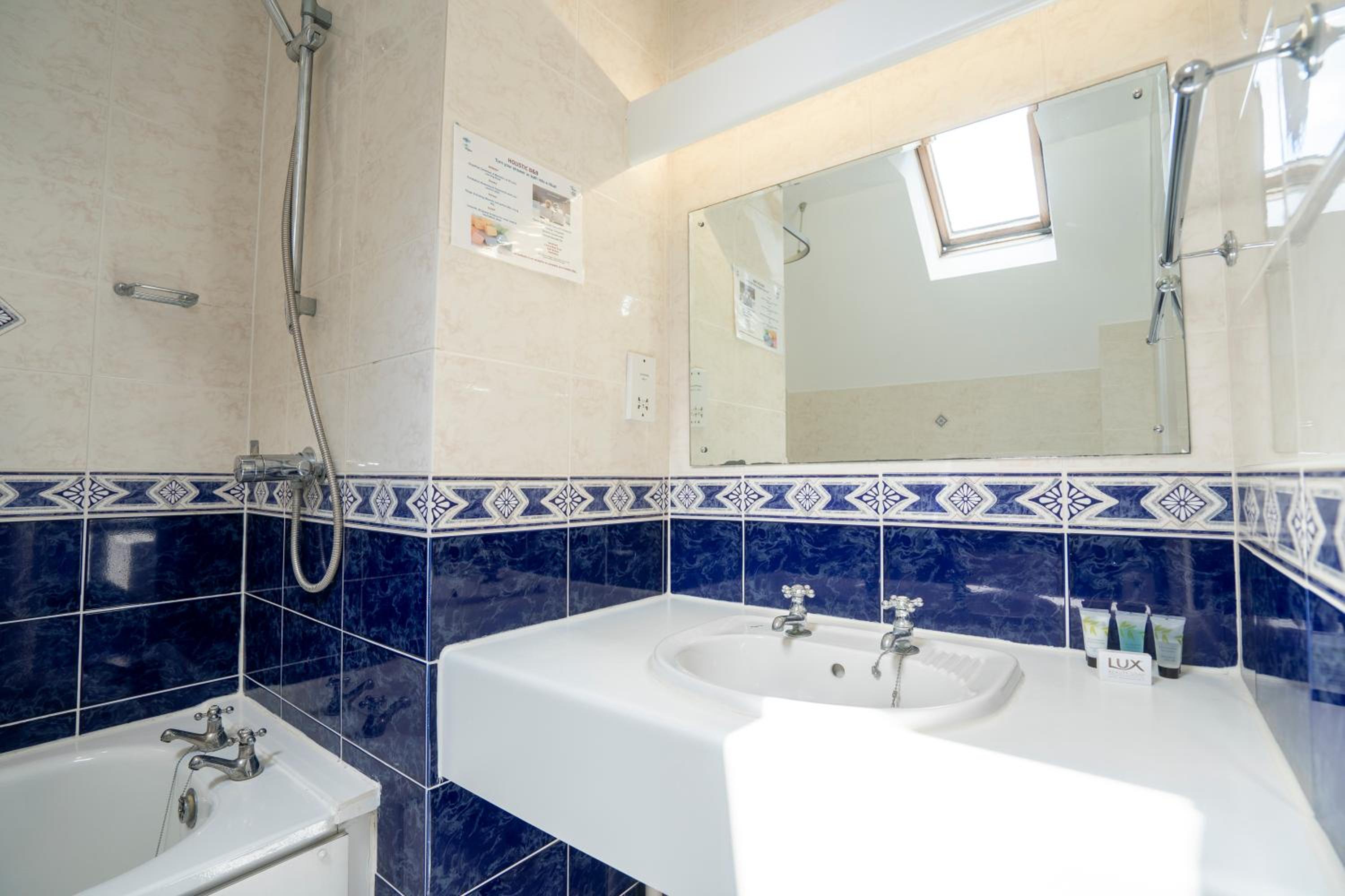 Oxford Vacations - Marlborough House - Guest House - Property Image 37