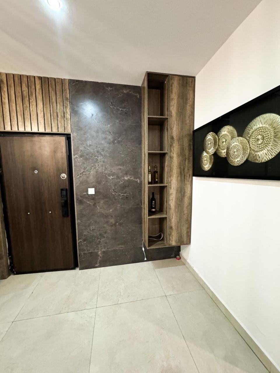 Colan Apartments