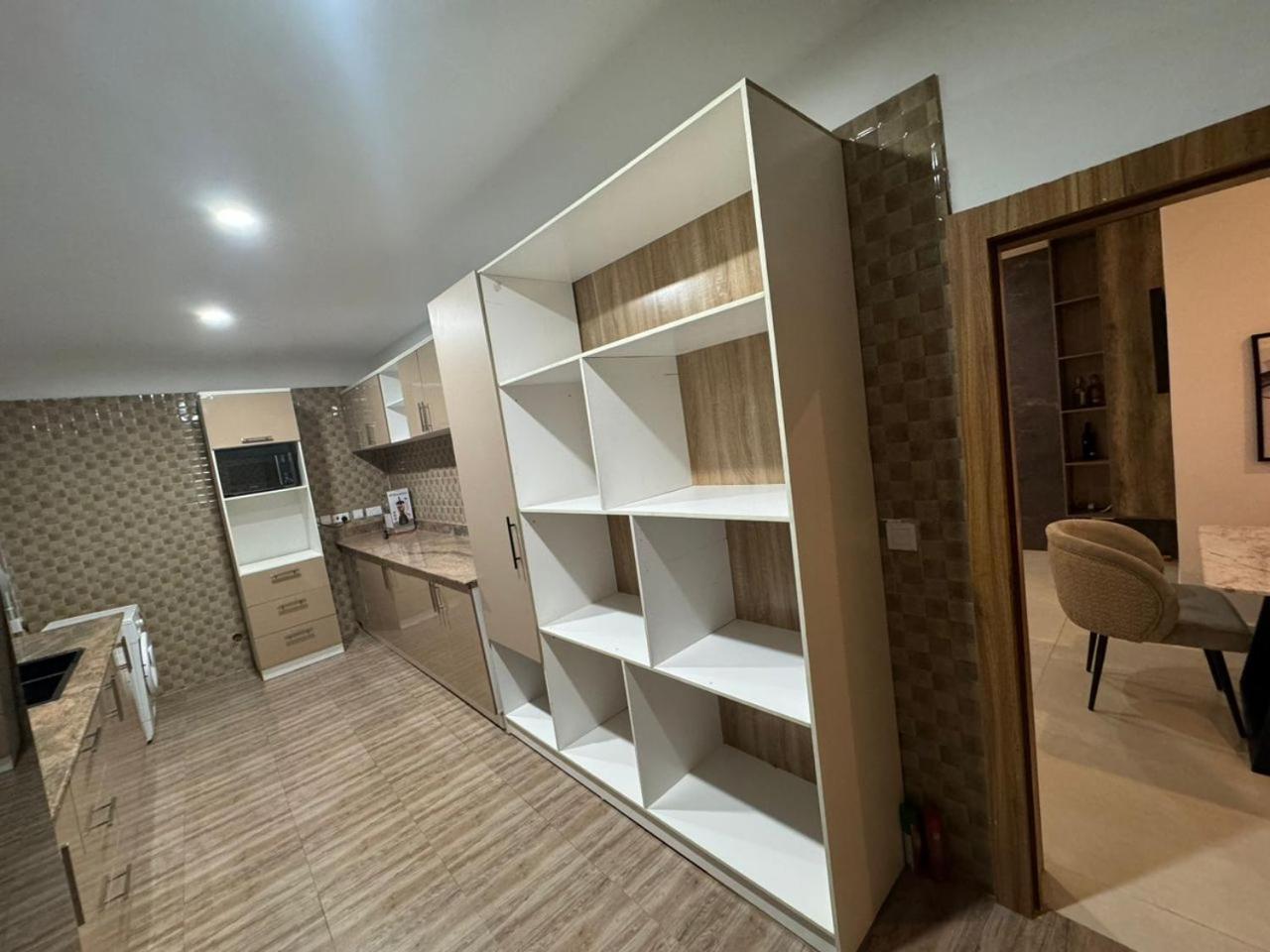 Colan Apartments