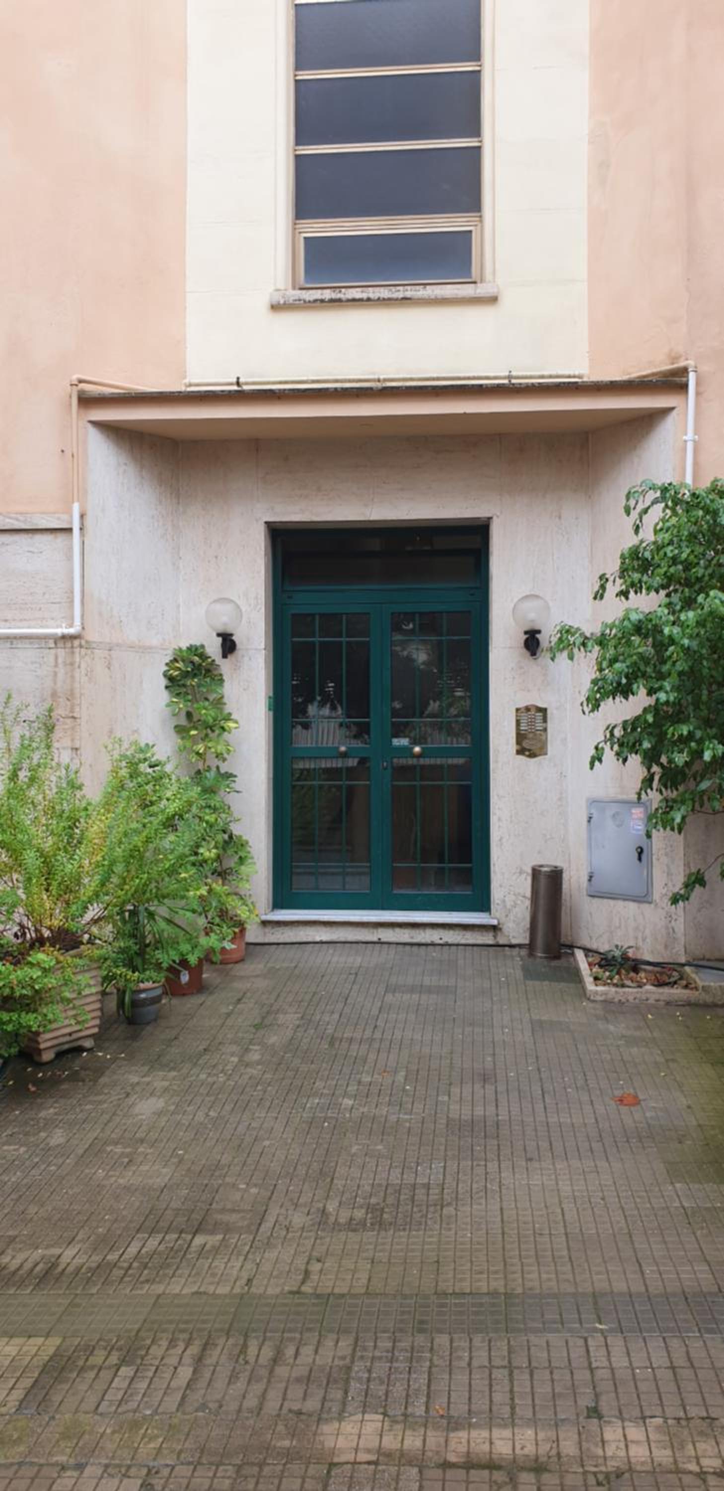 Bilocale in Via Algajola photo 1