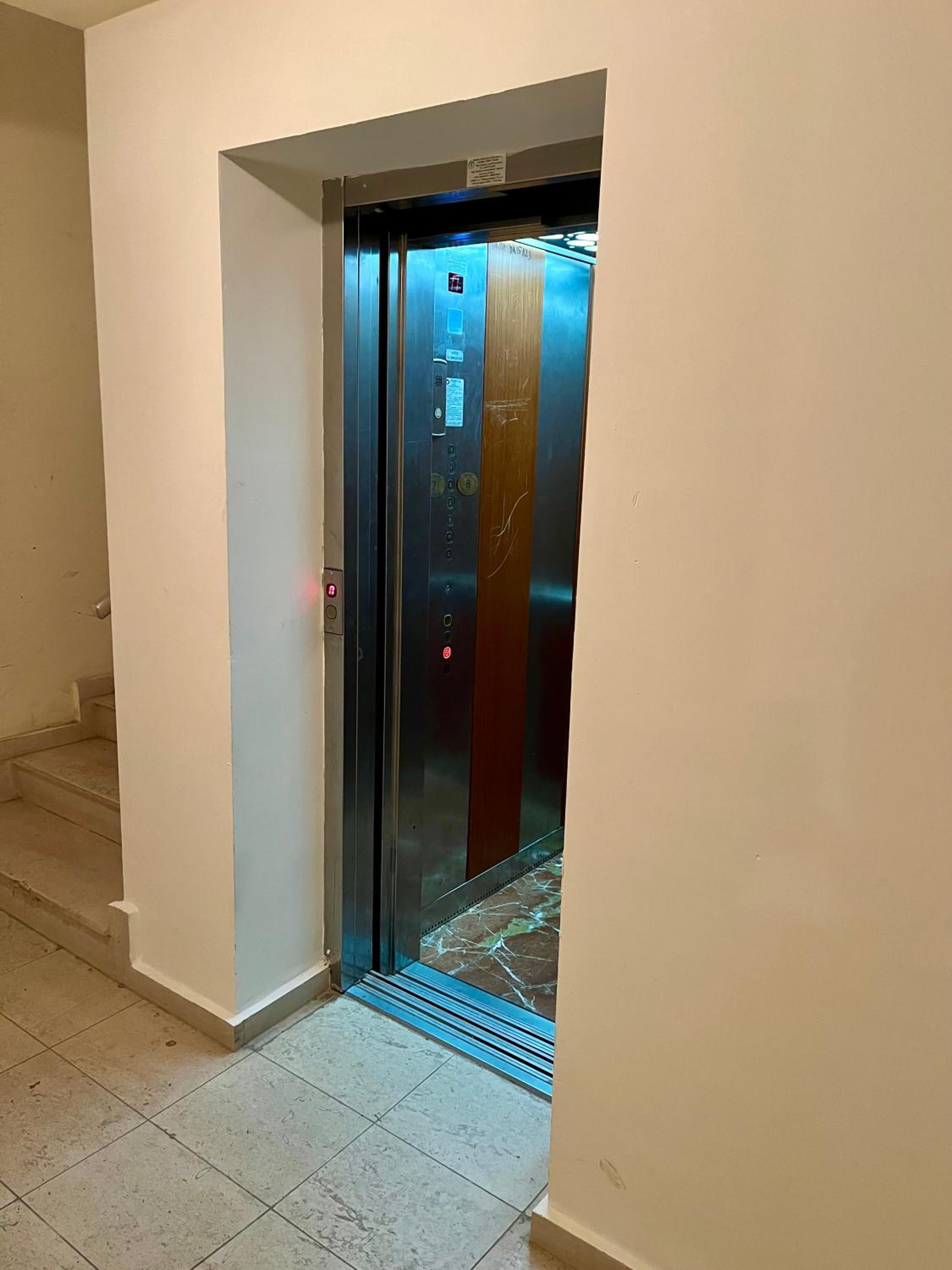 ParkCentral Luxury in City Center 7