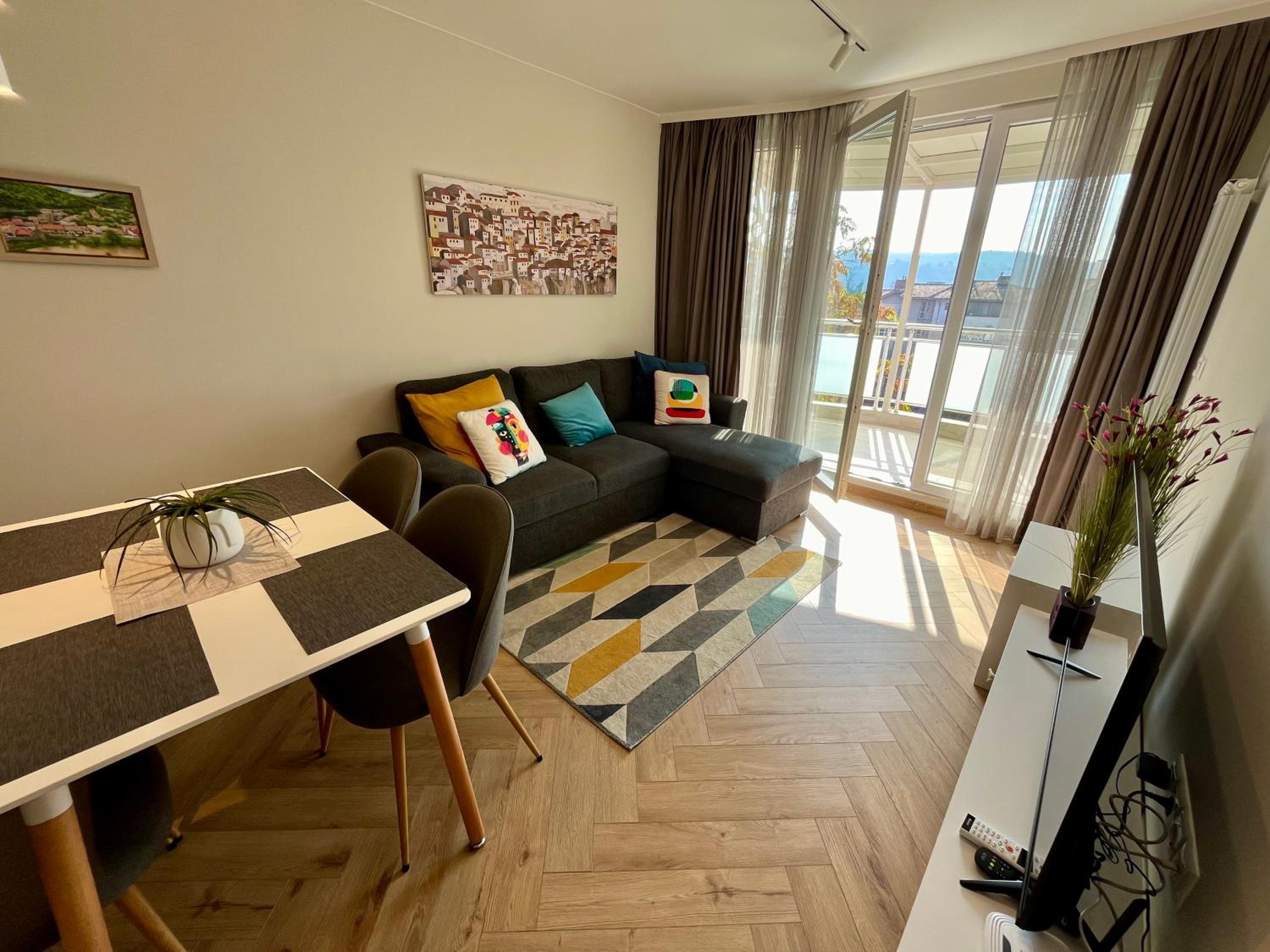 ParkCentral Luxury in City Center 7
