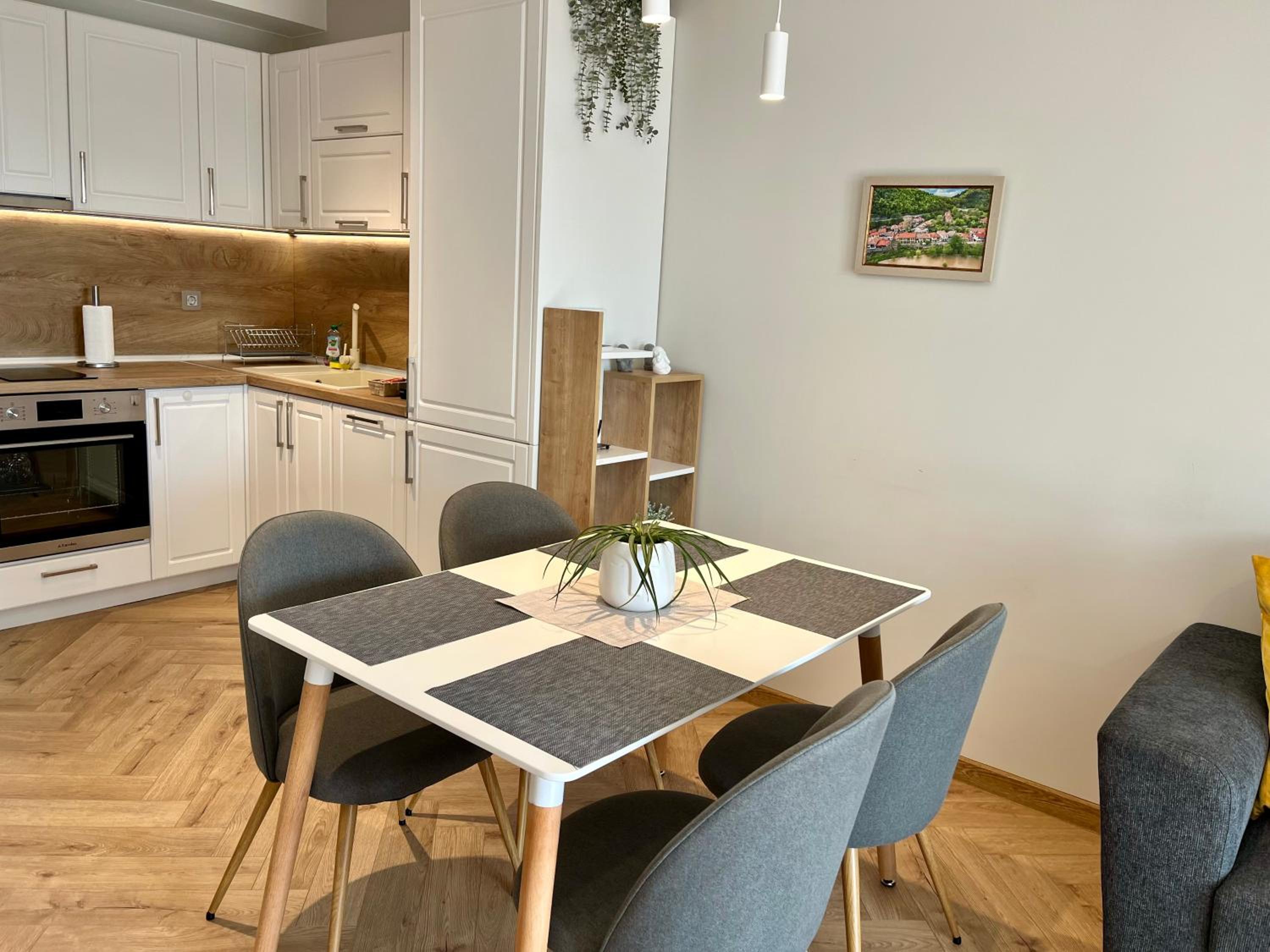 ParkCentral Luxury in City Center 7