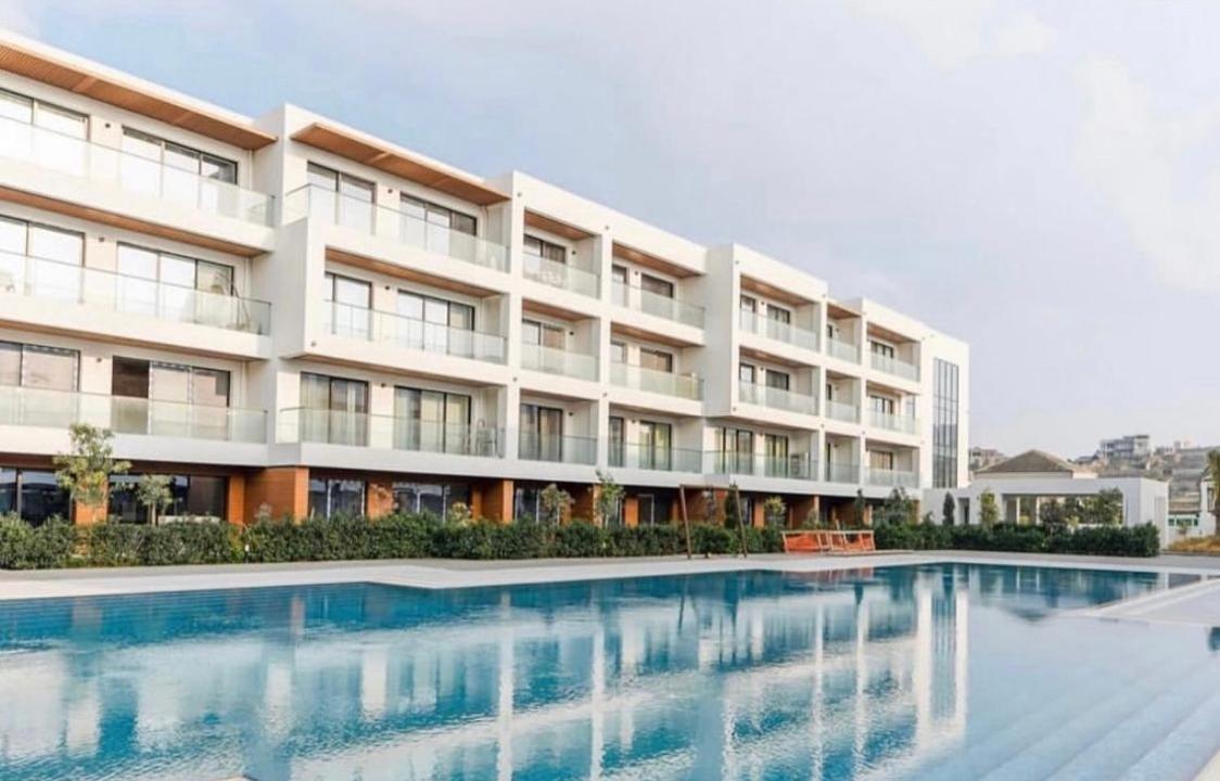 Sea Breeze Park Residence 4