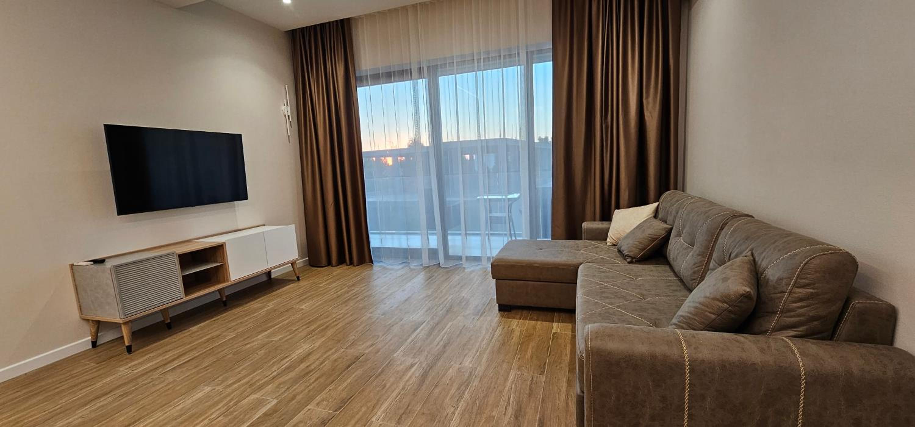 Sea Breeze Park Residence 4