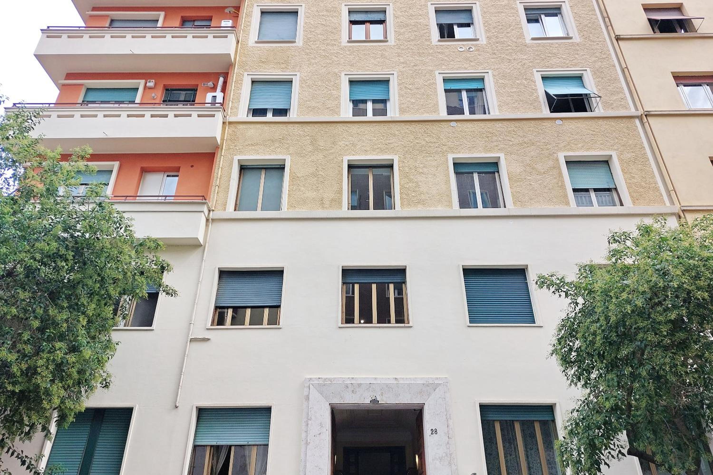 YCH-Riboty House al Vaticano