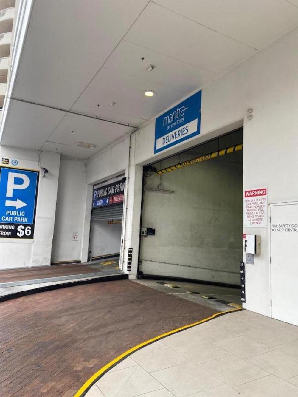 Hotel Apartments on 22 View Avenue, Surfers Paradise
