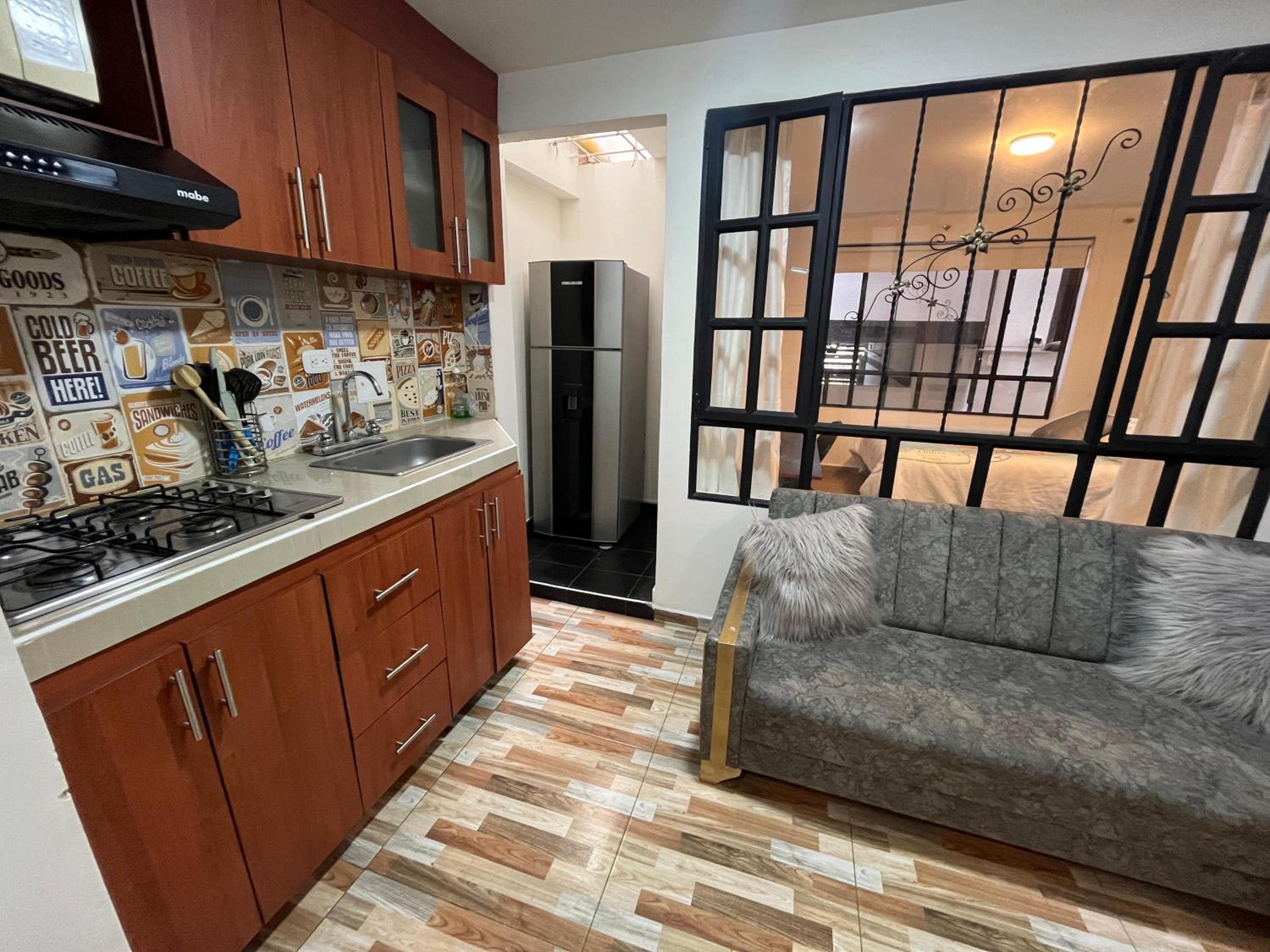 Hermoso apartamento cerca al aeropuerto 202