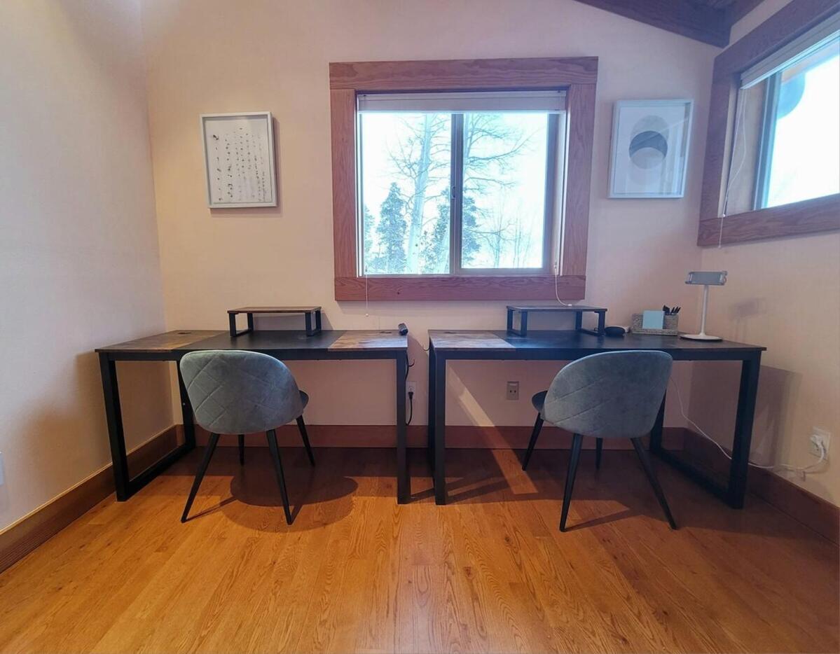 Fairplay Coyote Cabin