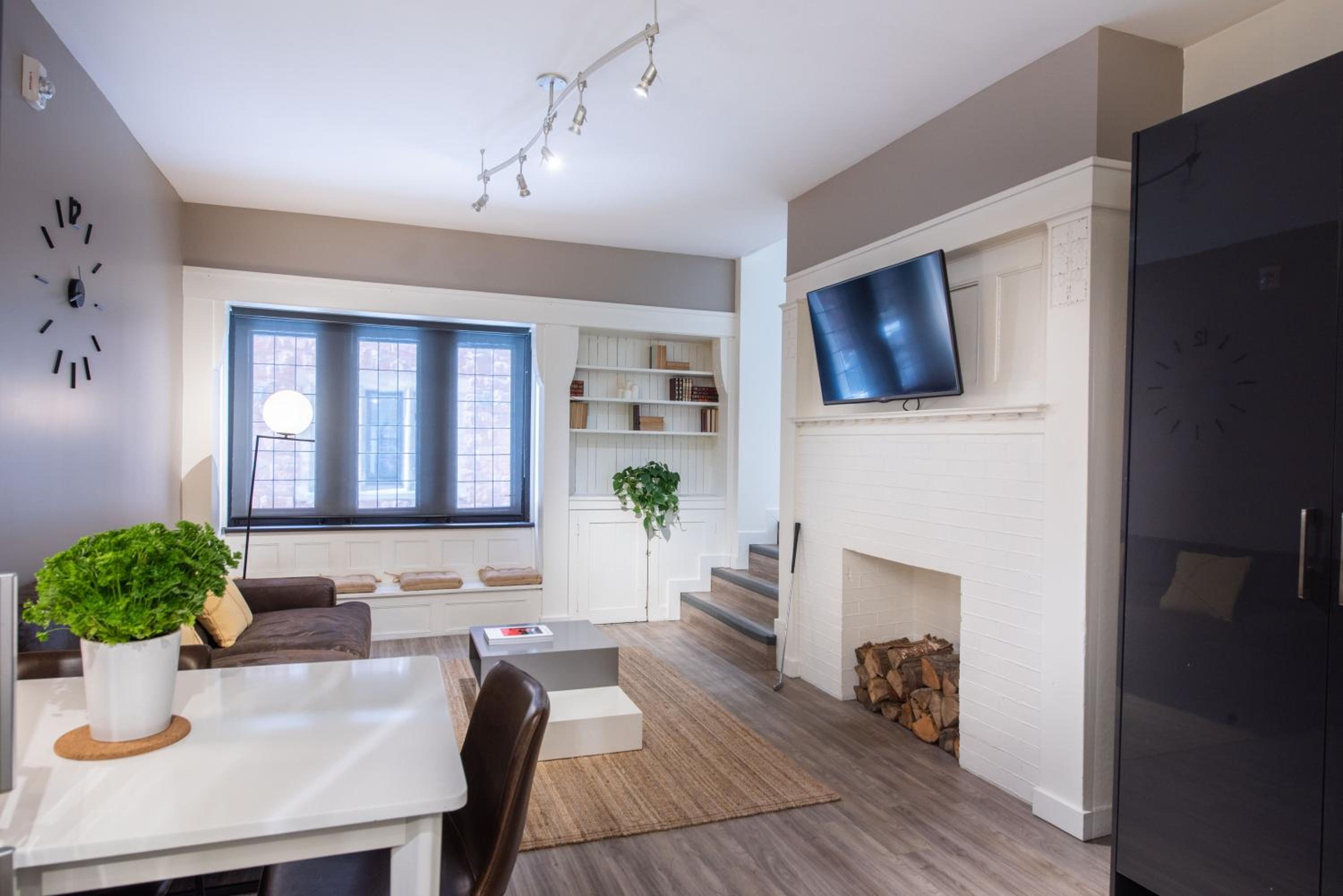 Castle Lofts Apartments