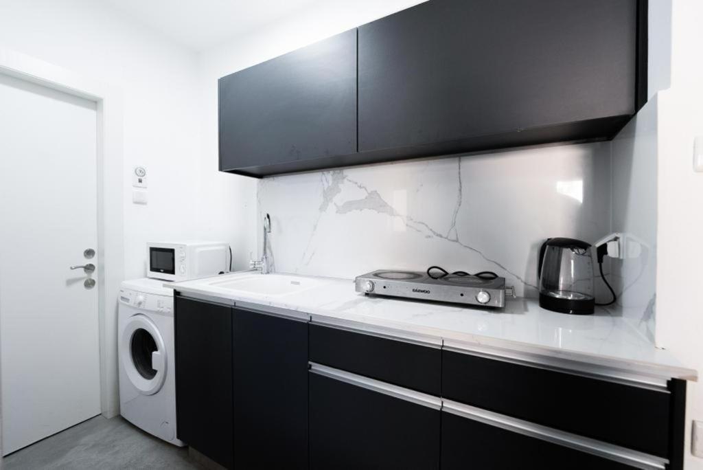 SewView Apartament OnTheSea - Bat Yam view 4