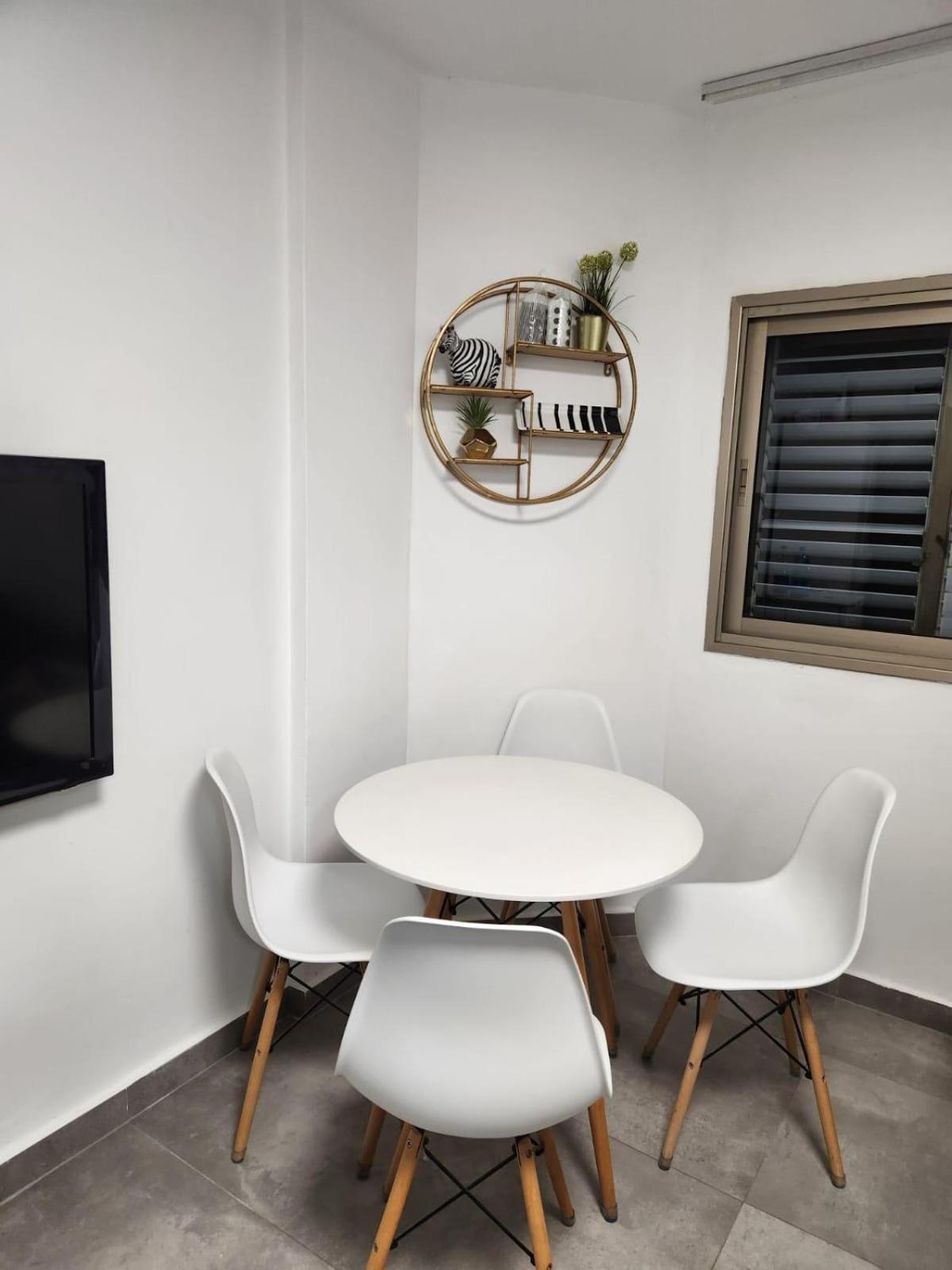 SewView Apartament OnTheSea - Bat Yam view 3