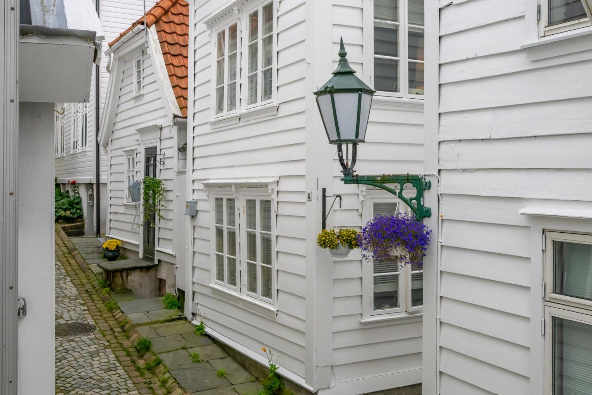 Charming Skuteviken Apartment