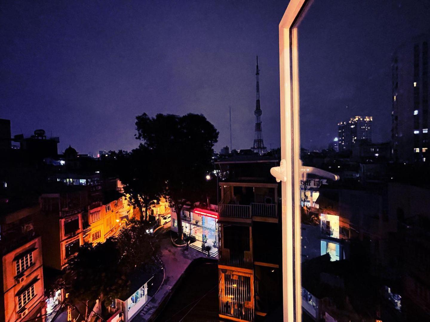 MAY - AMAYZING CITY View - Phone 09756-59323