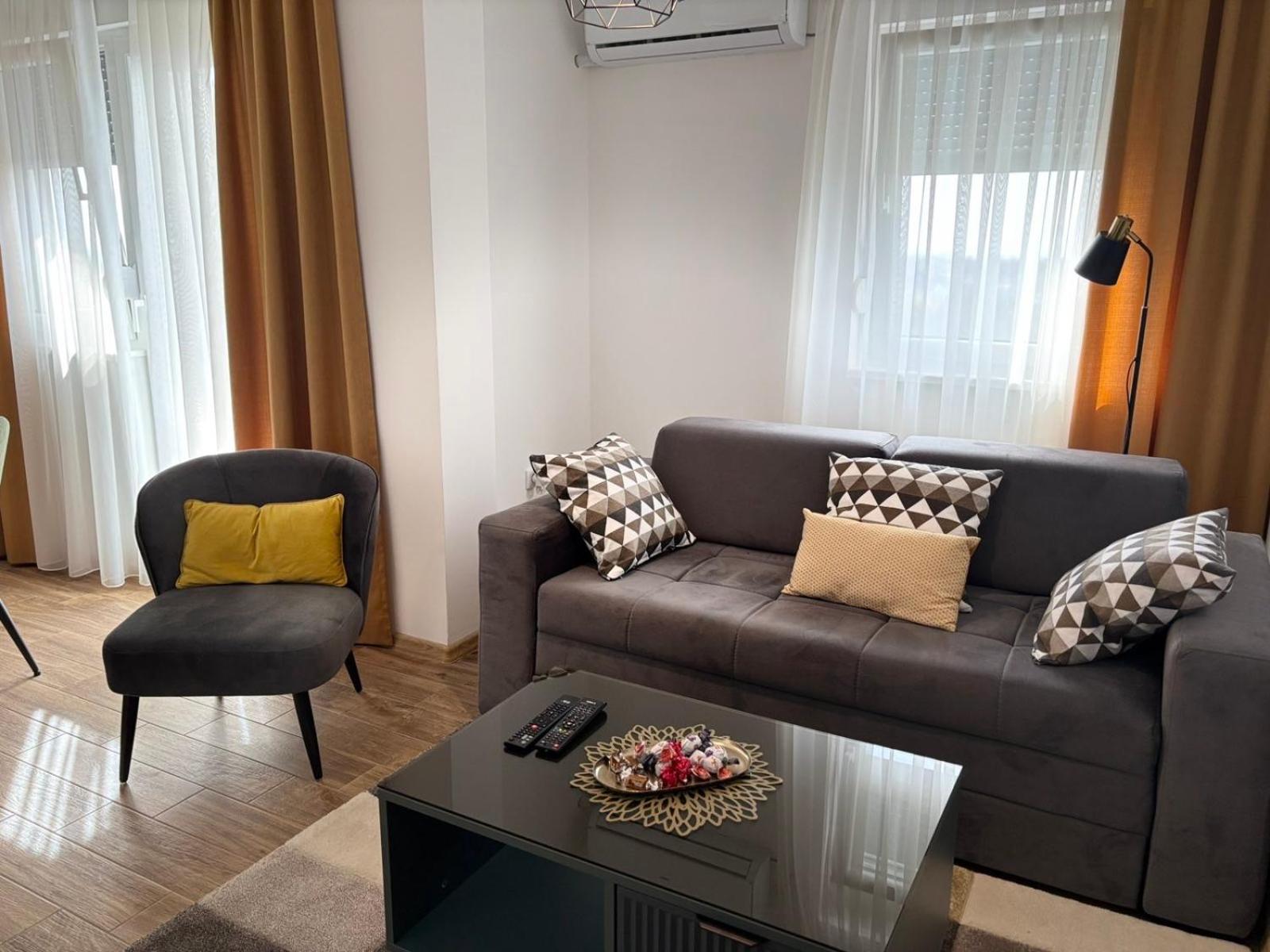 Green Lux Apartment view 3