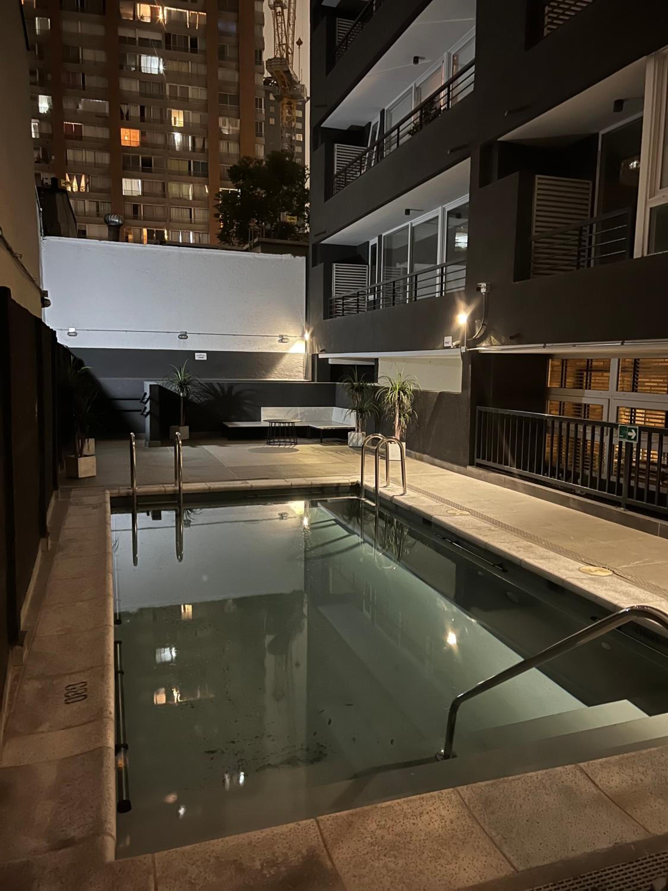 Moderno Apartamento a 2' de Providencia Santiago