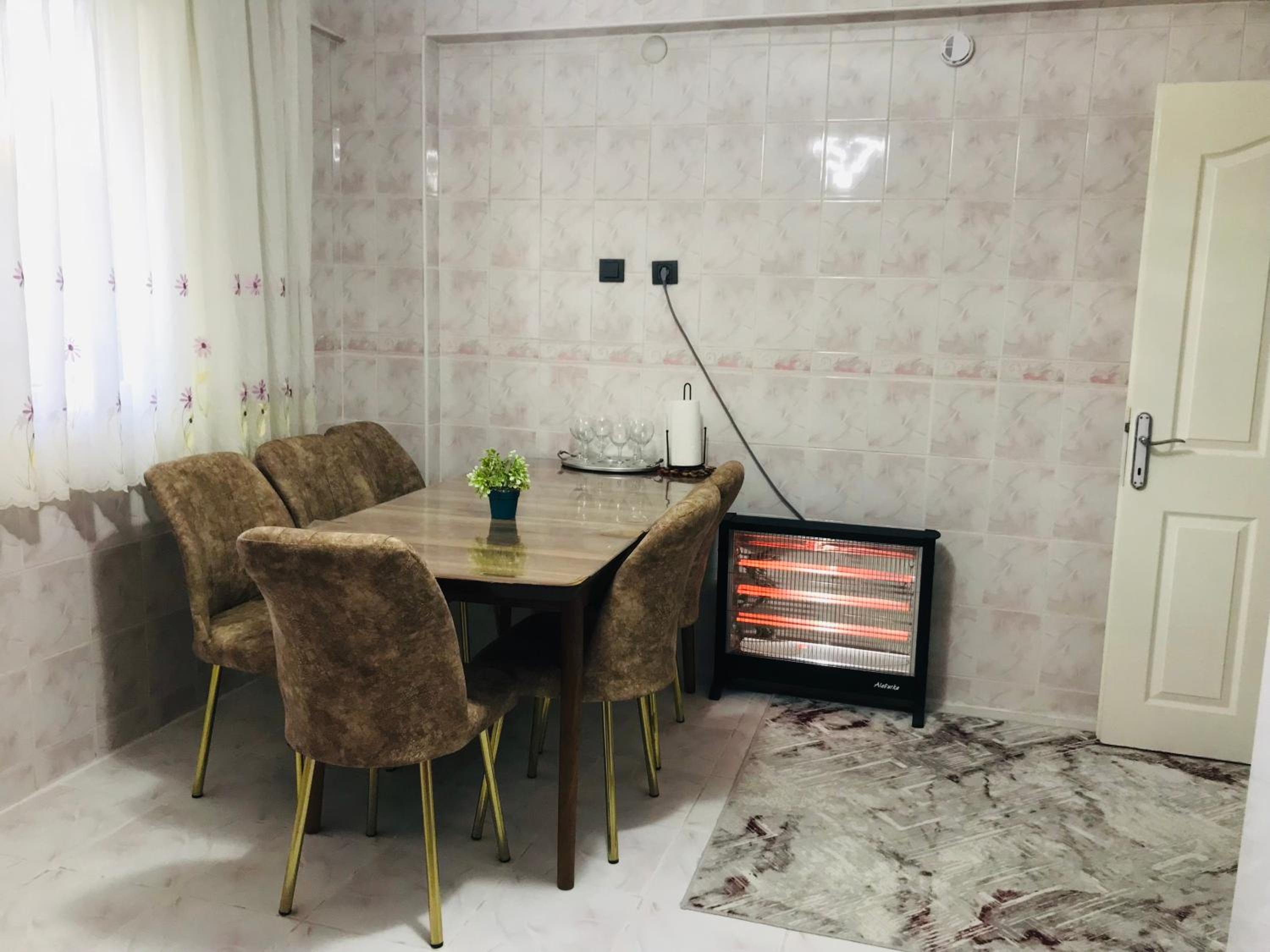 White House en Pamukkale — kitchen