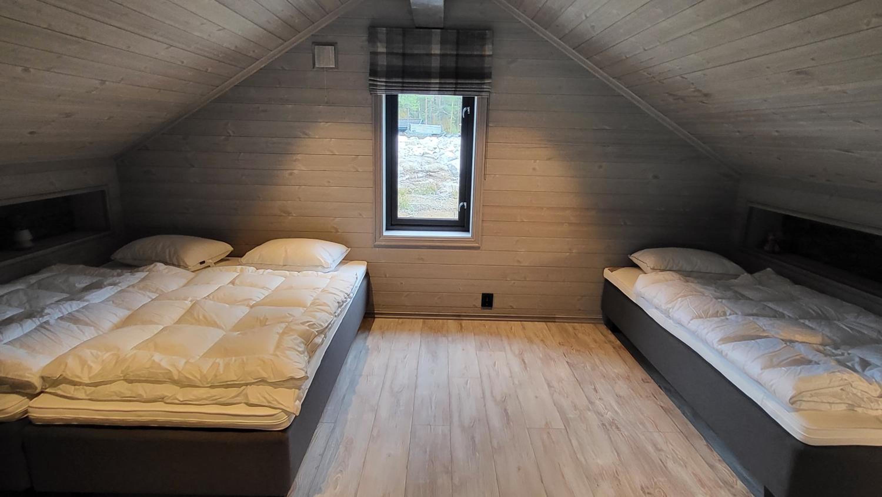 Stylishly furnished chalet with a large terrace in Vrådal view 2