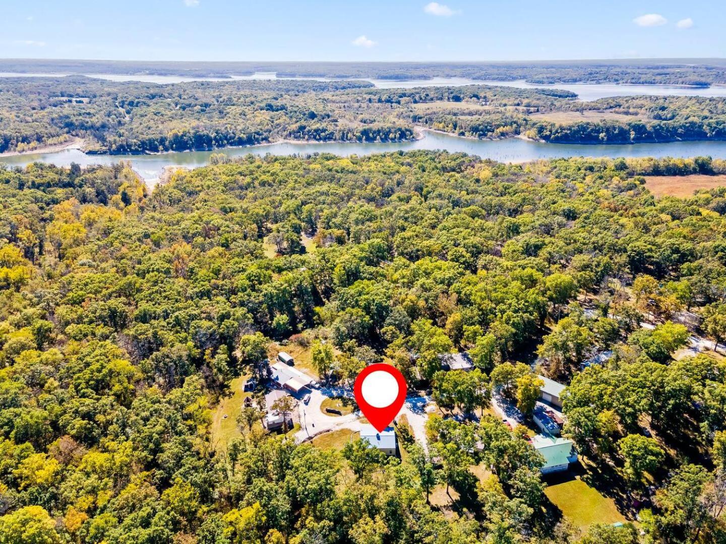 Stockton Lake Hideaway Less Than 12 Mile To Lake